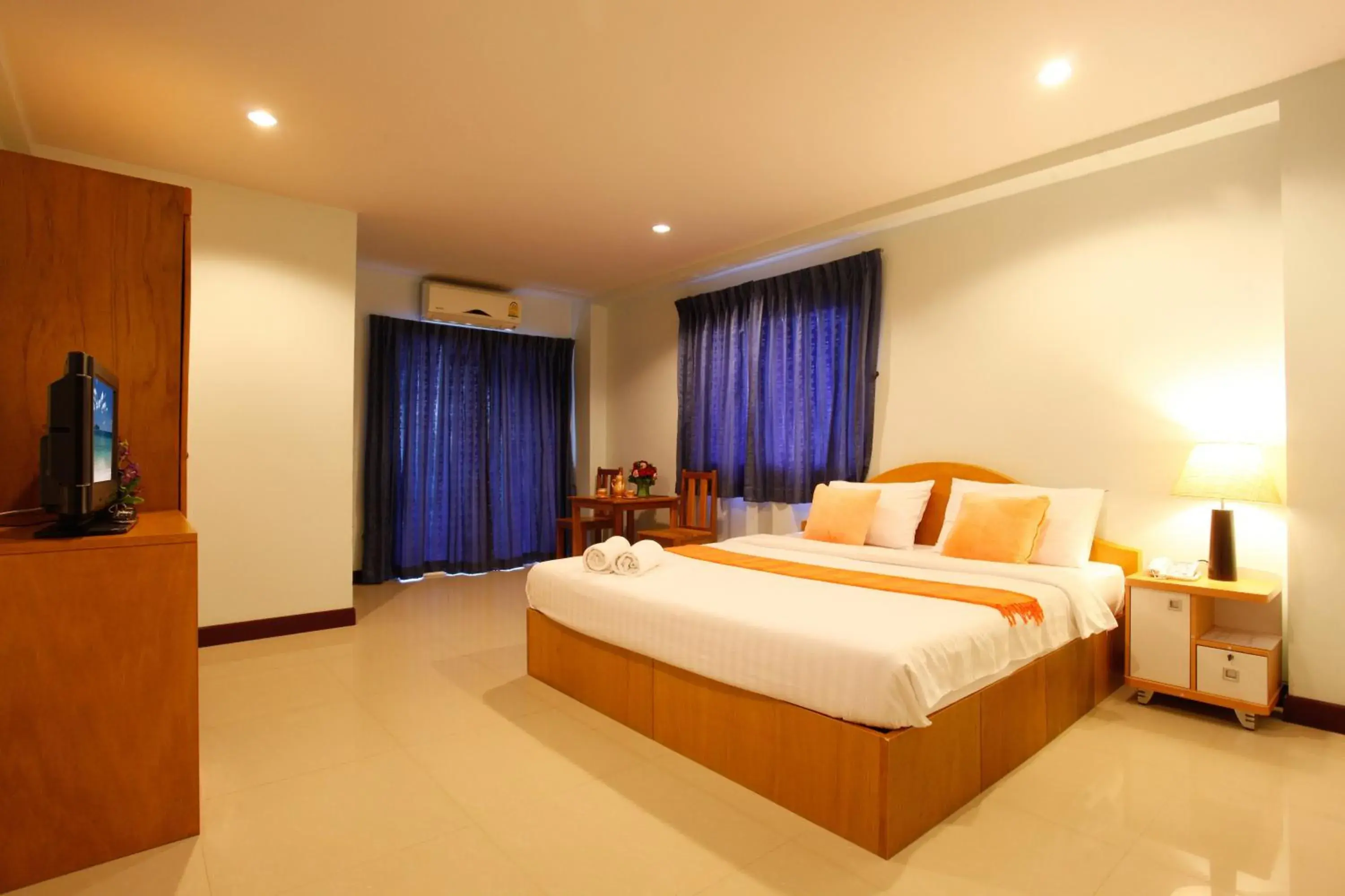 Superior Double Room in Raya Rawai Place Superior Double Room in Raya Rawai Place