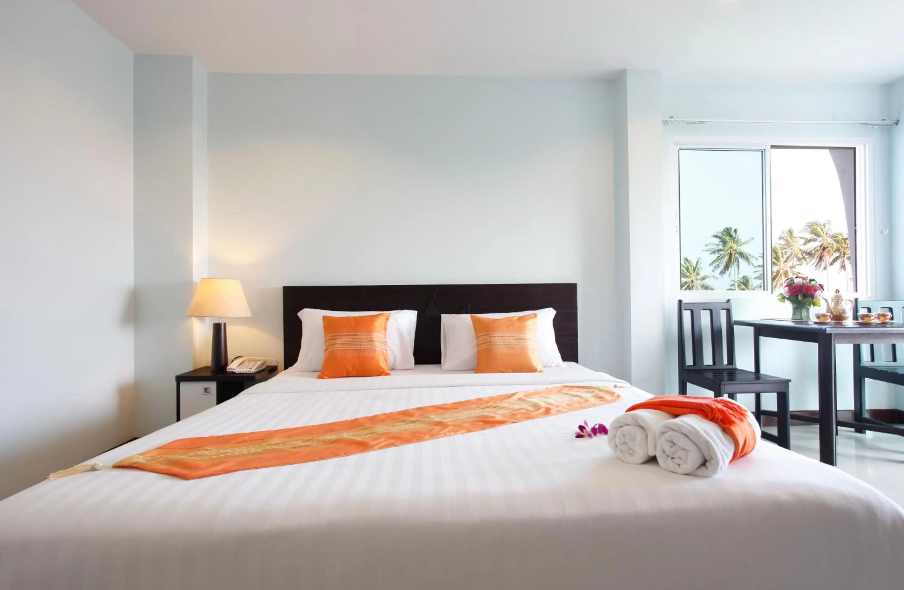 Bed in Raya Rawai Place