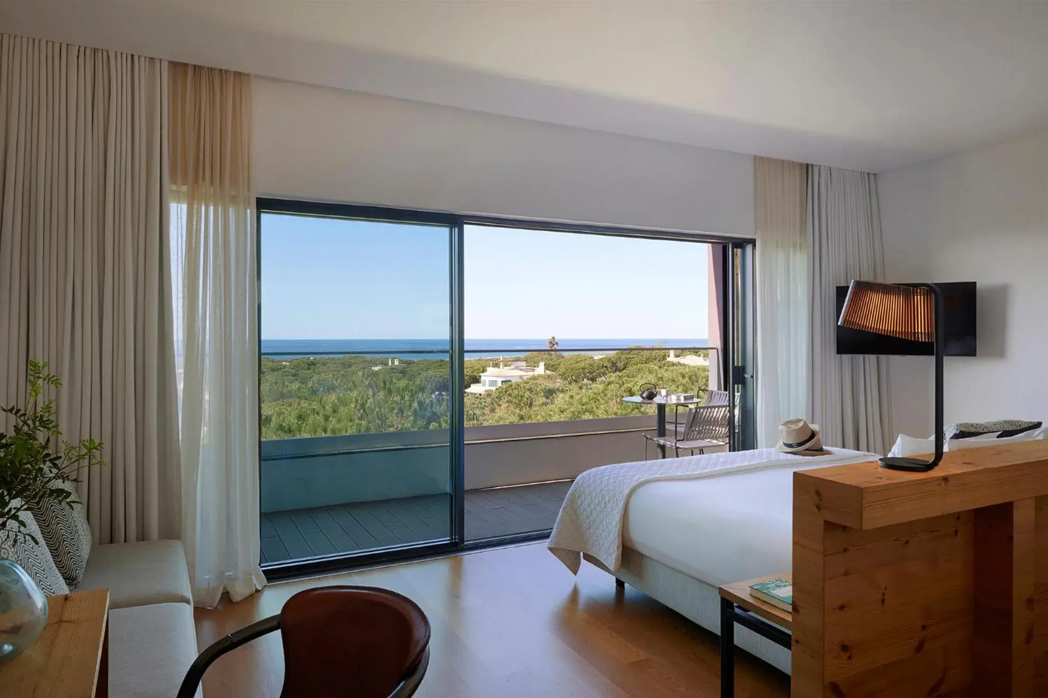 Superior Double Room with Sea View in Octant Praia Verde Superior Double Room with Sea View in Octant Praia Verde