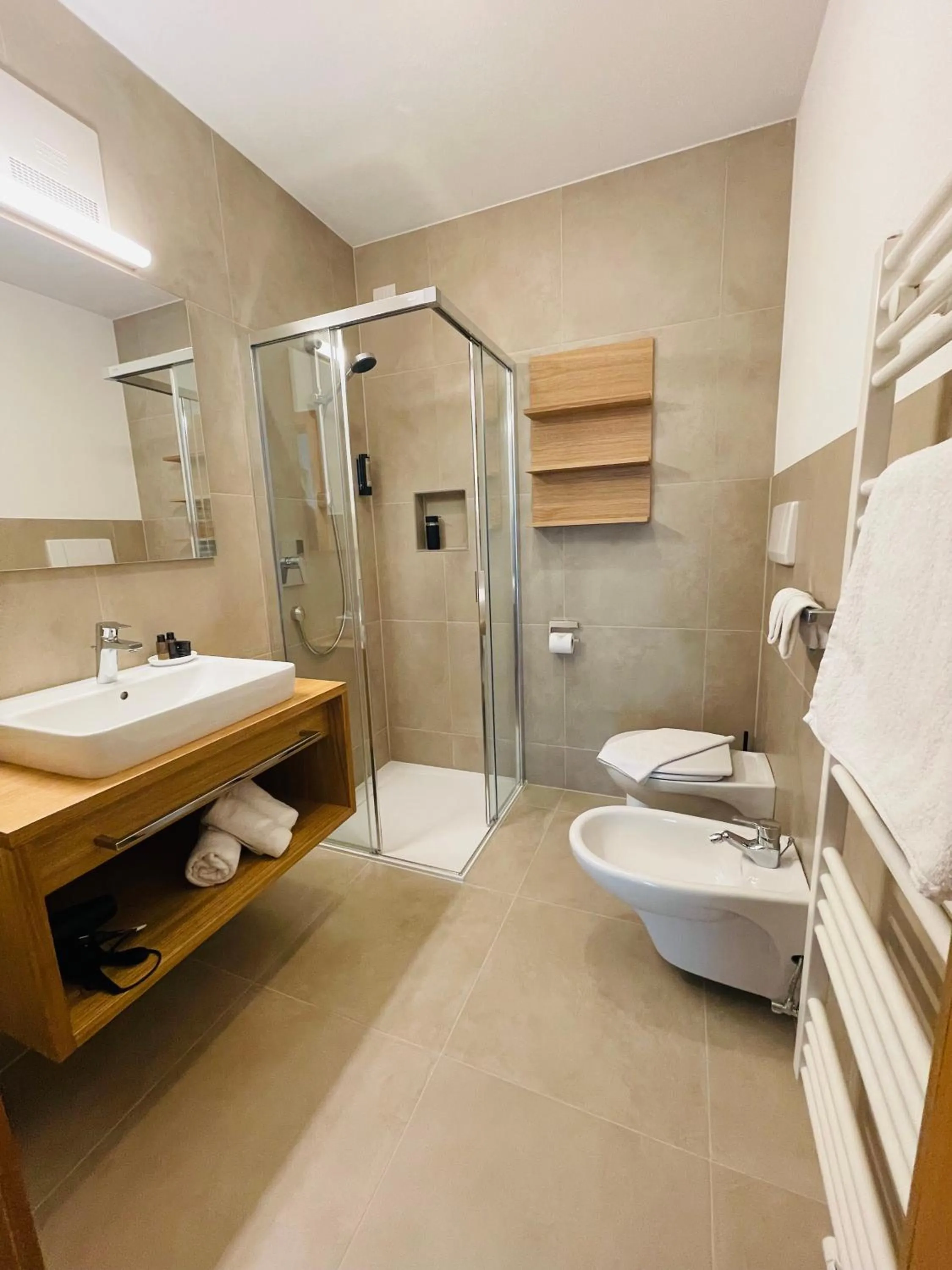 Bathroom in Apparthotel Central