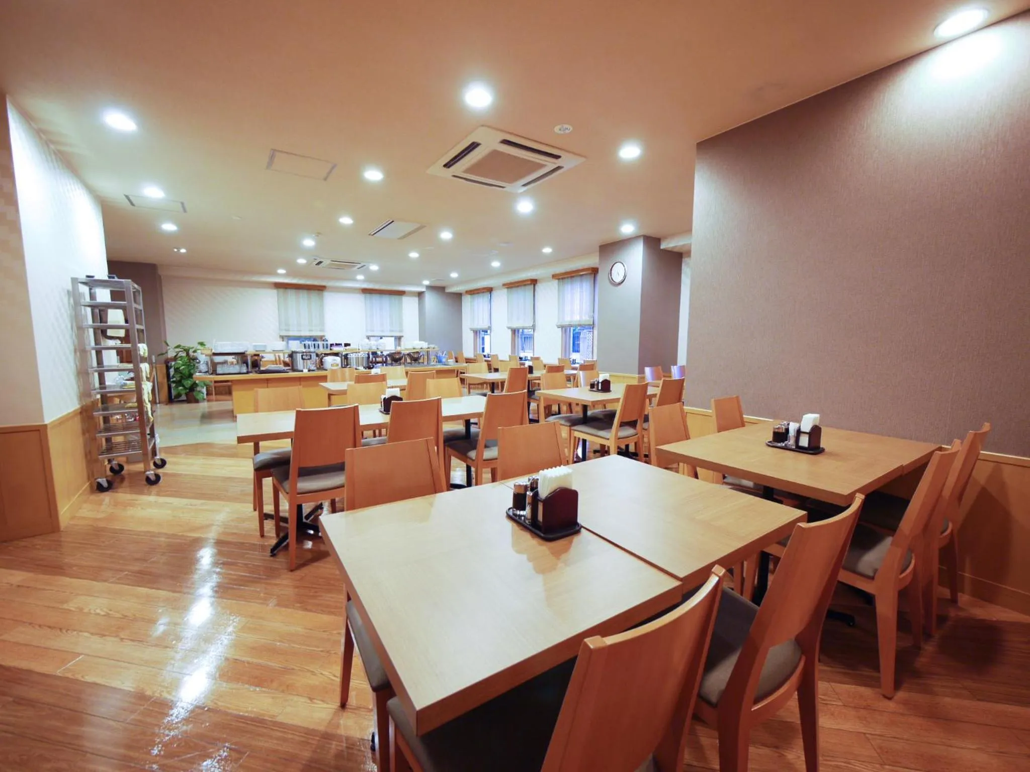 Restaurant/places to eat in Hotel Route-Inn Hitachitaga