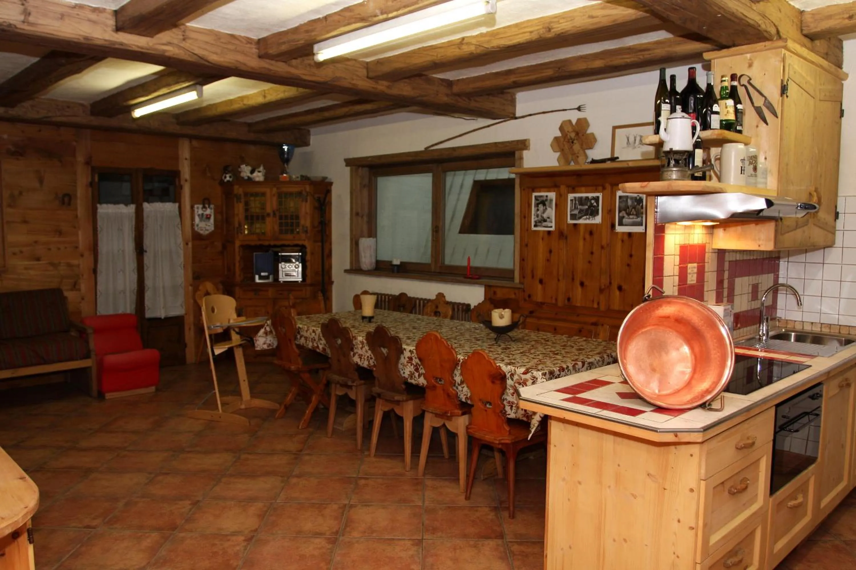 Kitchen or kitchenette in Art Apartments Casa Lapis