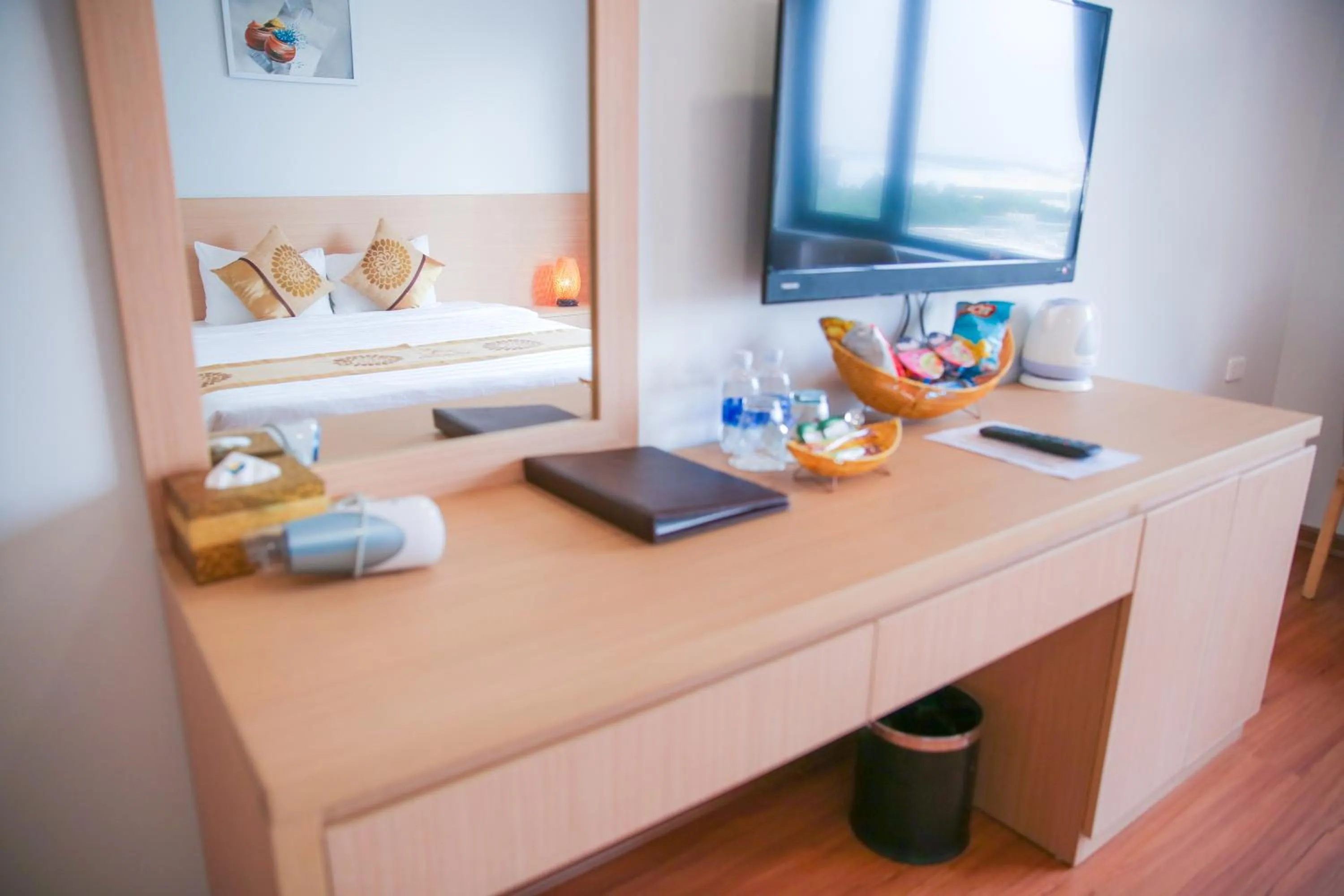 TV and multimedia, Bed in Long Anh Hotel