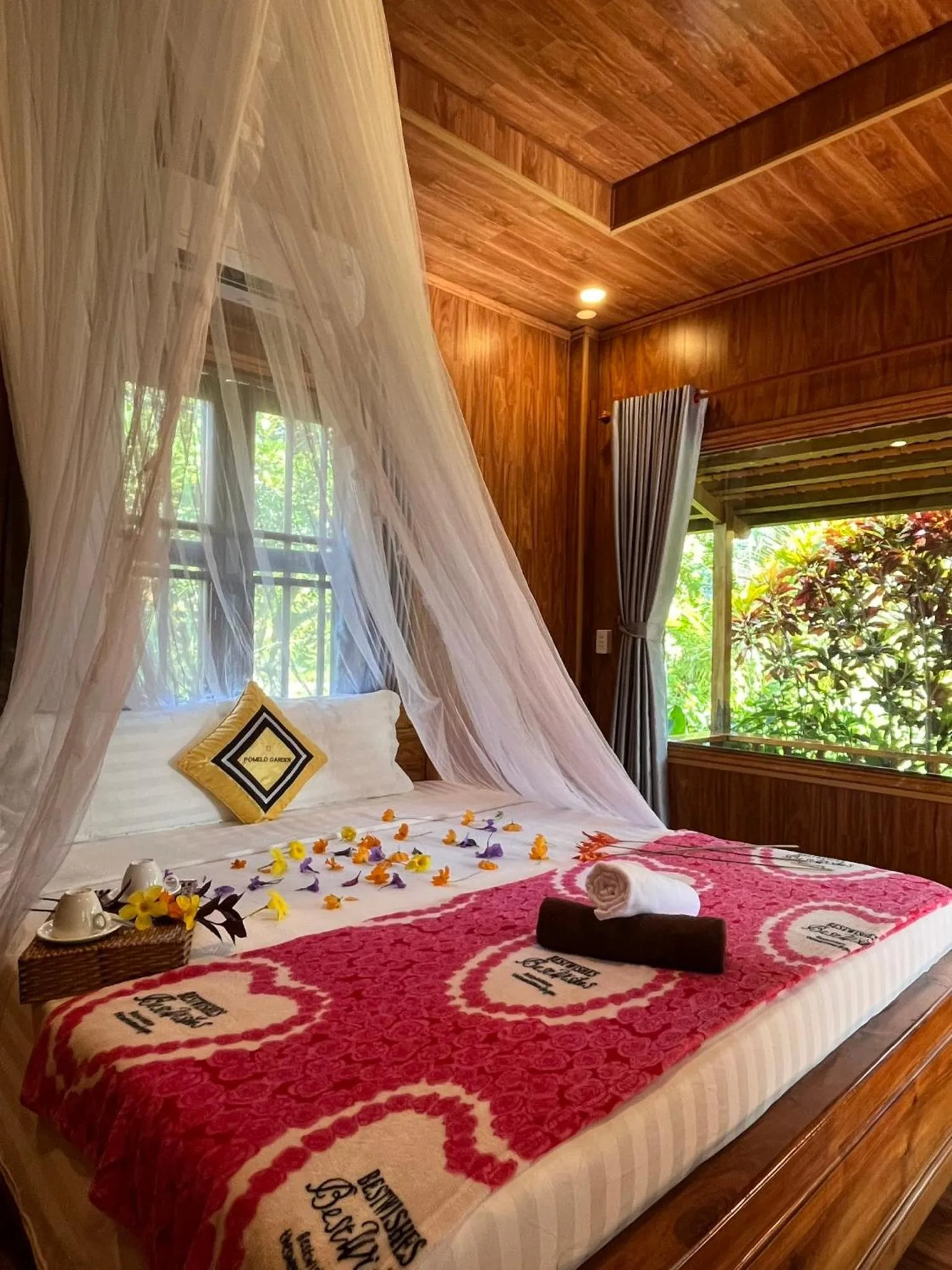 Bed in Phu Quoc Pomelo Garden