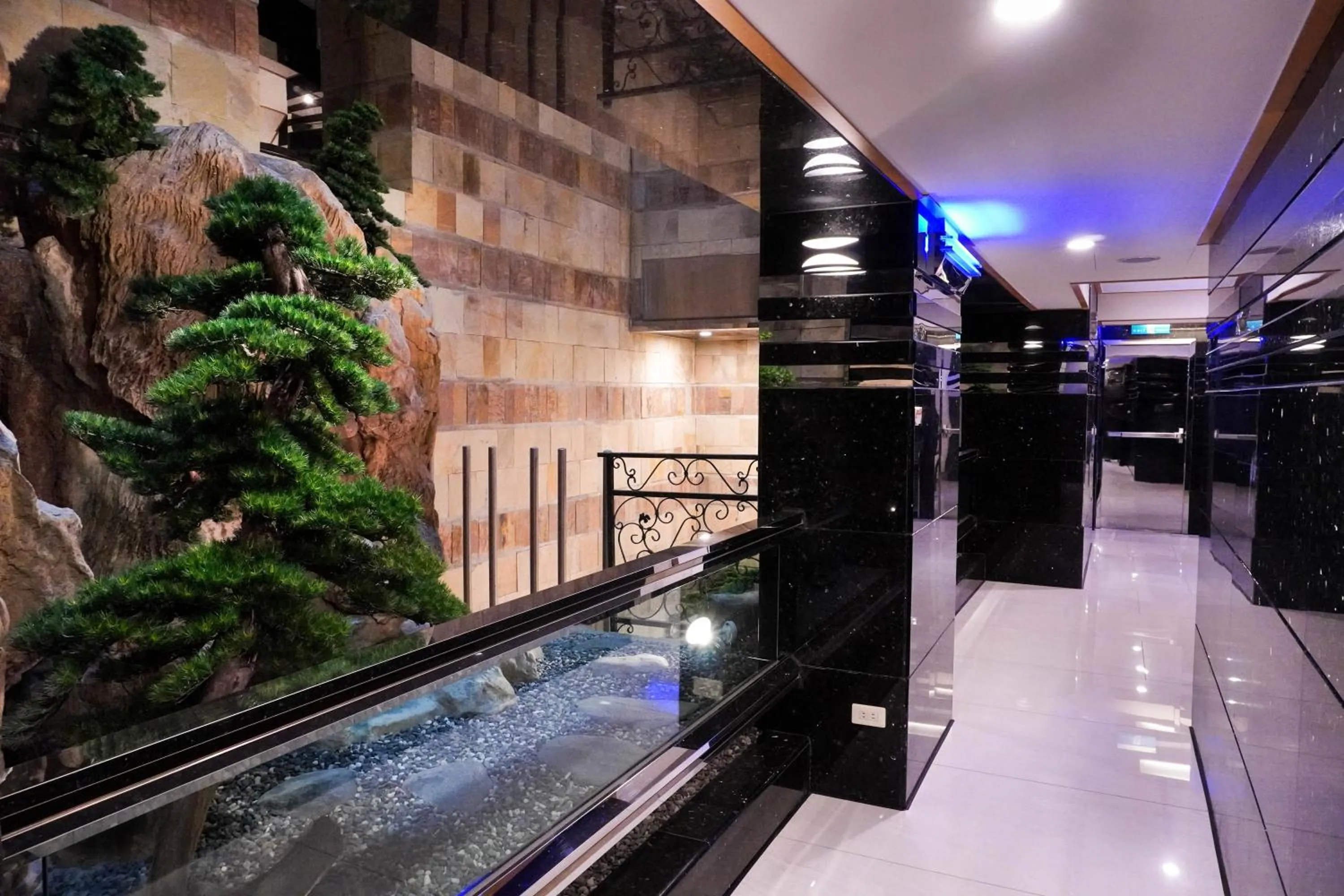 Kao Yuan Hotel - Zhong Zheng