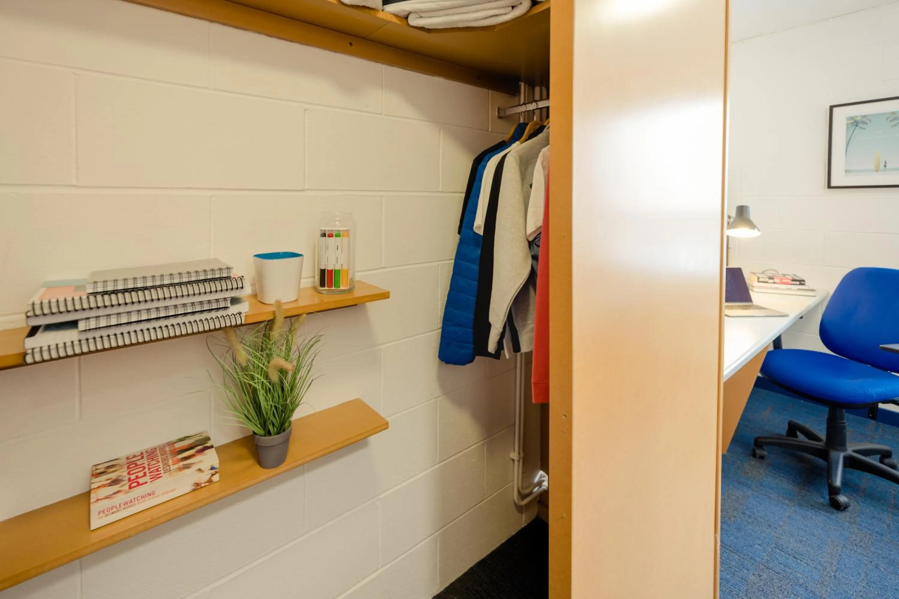 wardrobe in DCU Rooms Glasnevin - Campus Accommodation