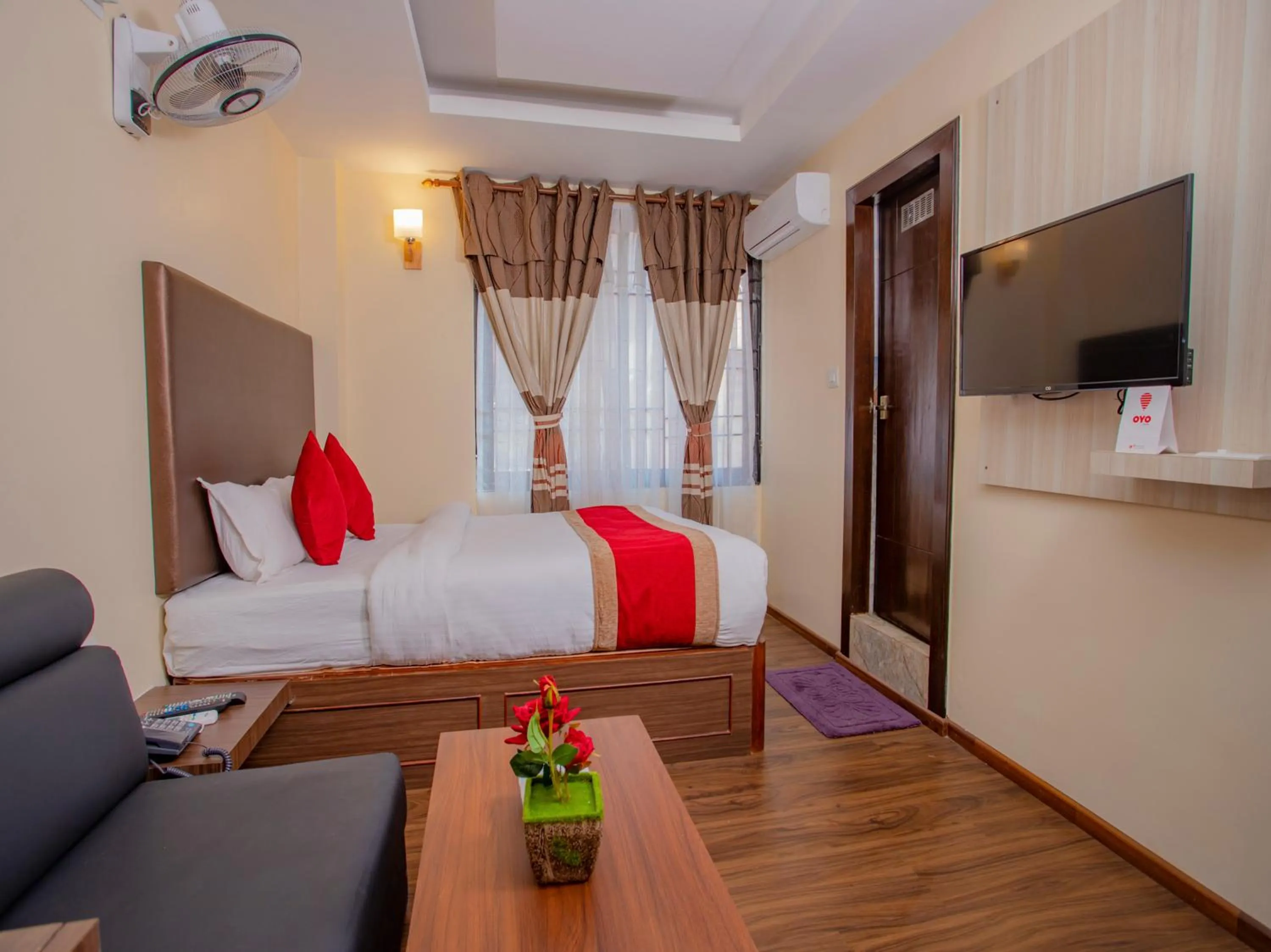 Bedroom, Bed in Hotel Deepshree