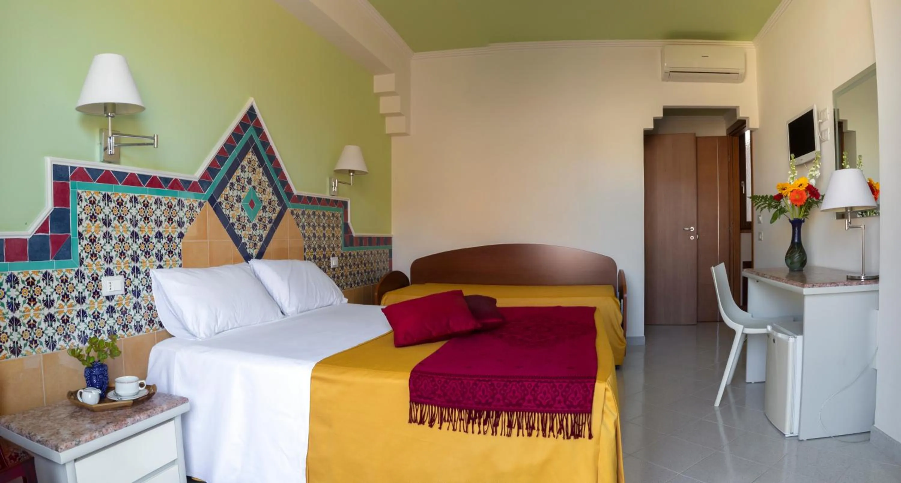 Decorative detail, Bed in Hotel Riva Del Sole