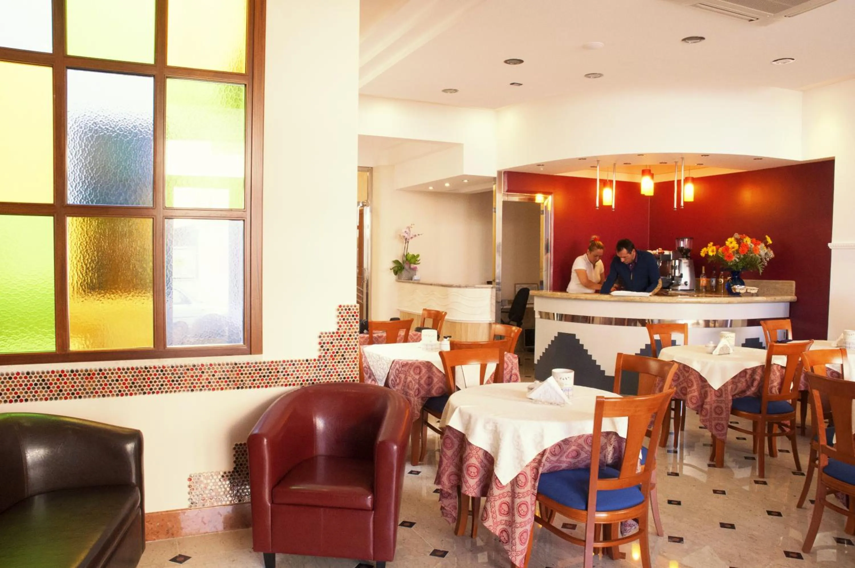 Lounge or bar in Hotel Riva Del Sole