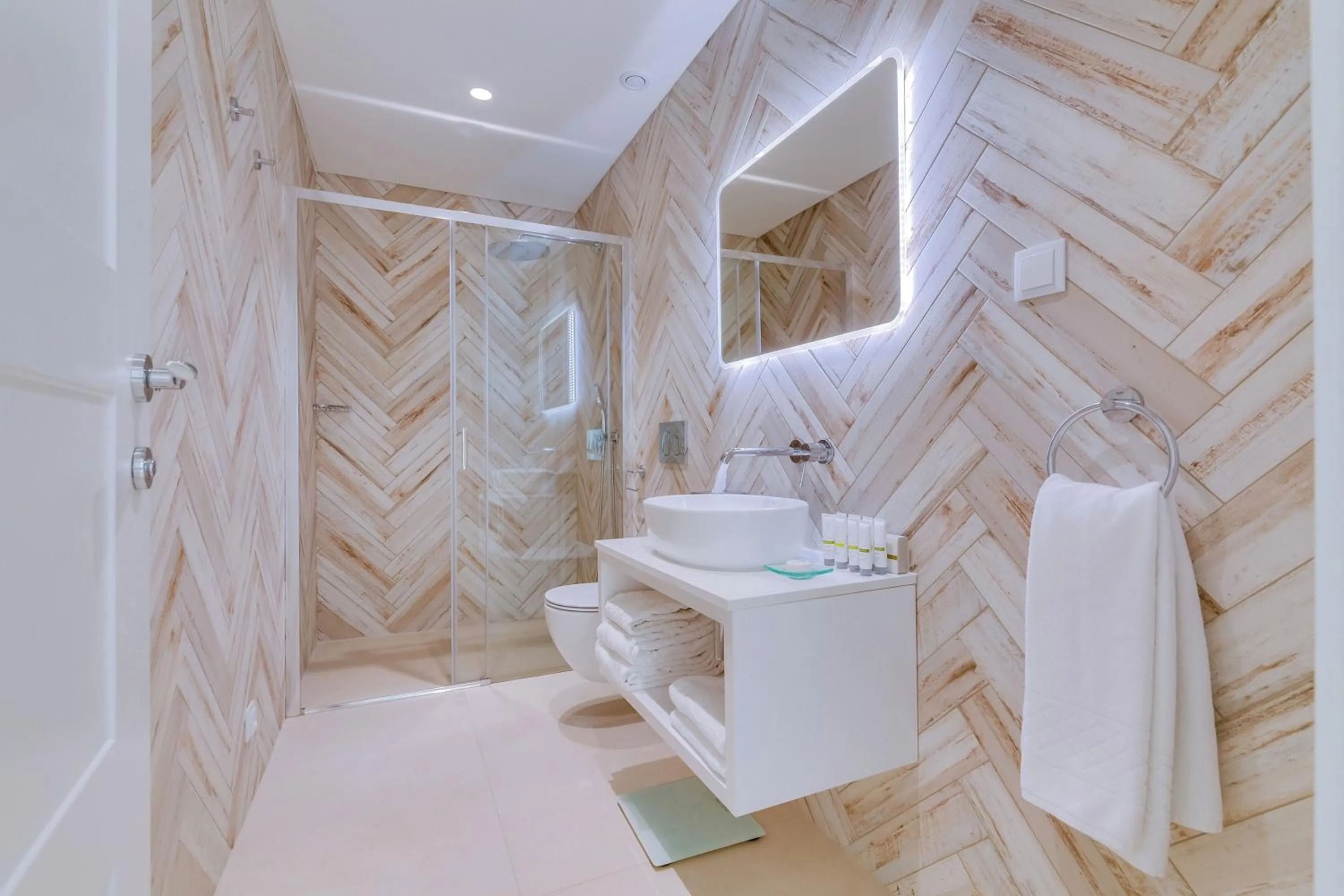 Bathroom in Pine Cliffs Village