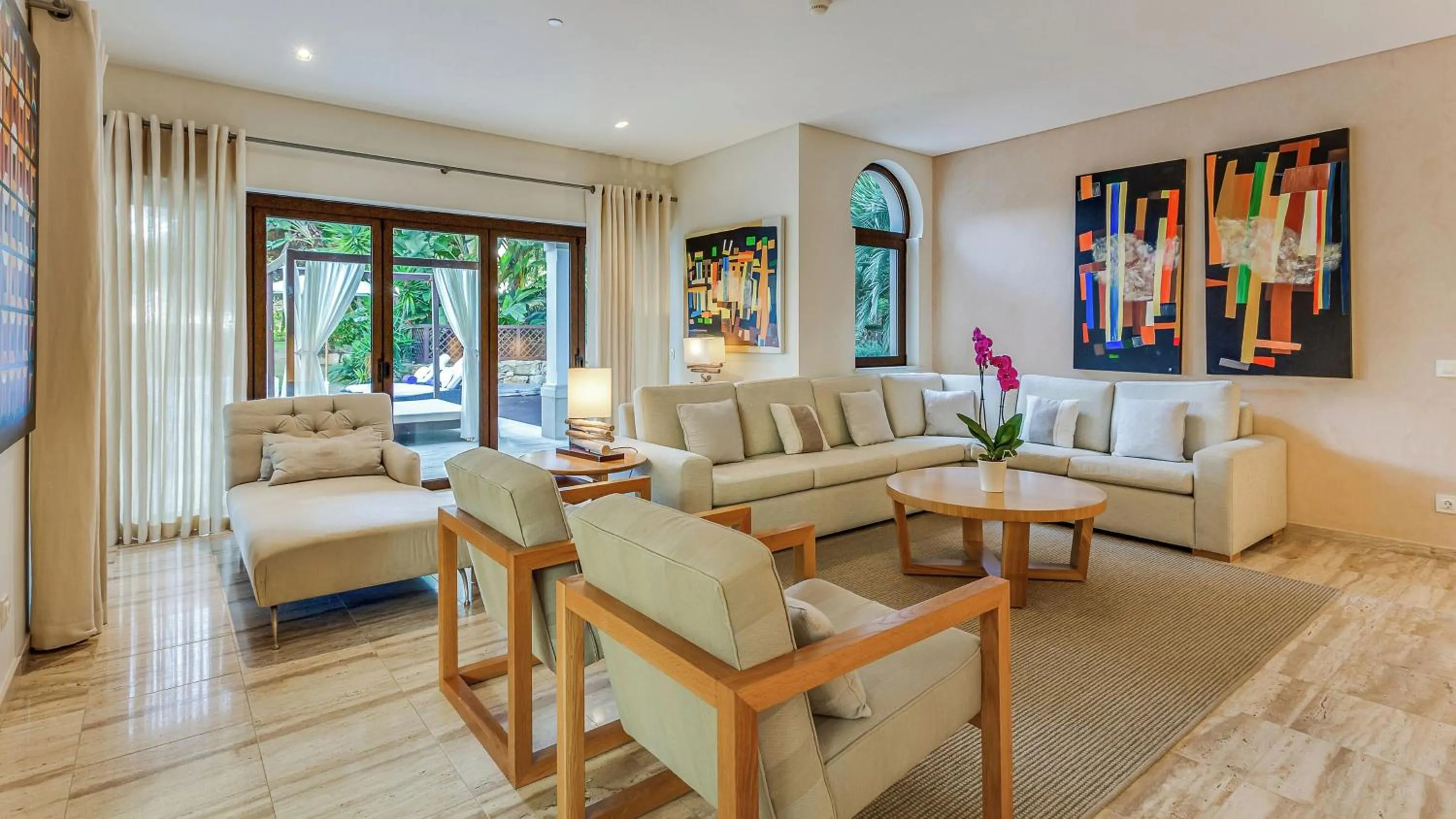 Living room in Pine Cliffs Village