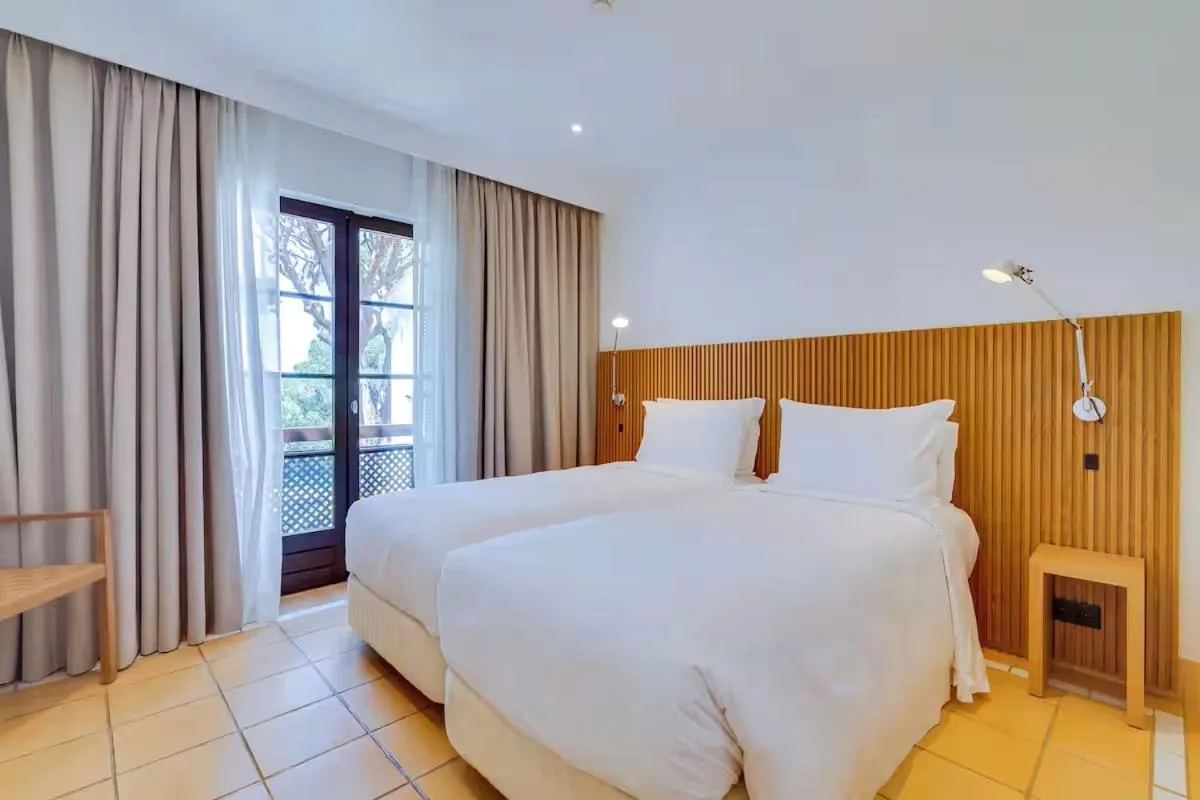 Bedroom in Pine Cliffs Village