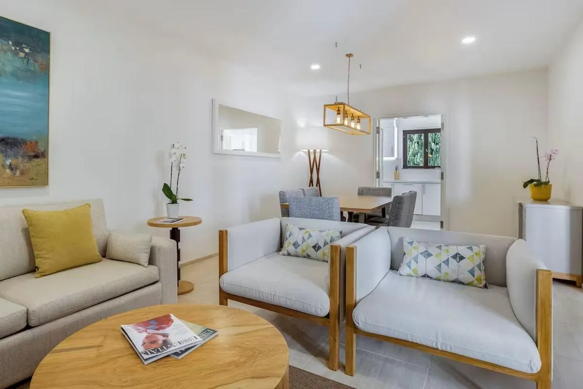 Living room in Pine Cliffs Village