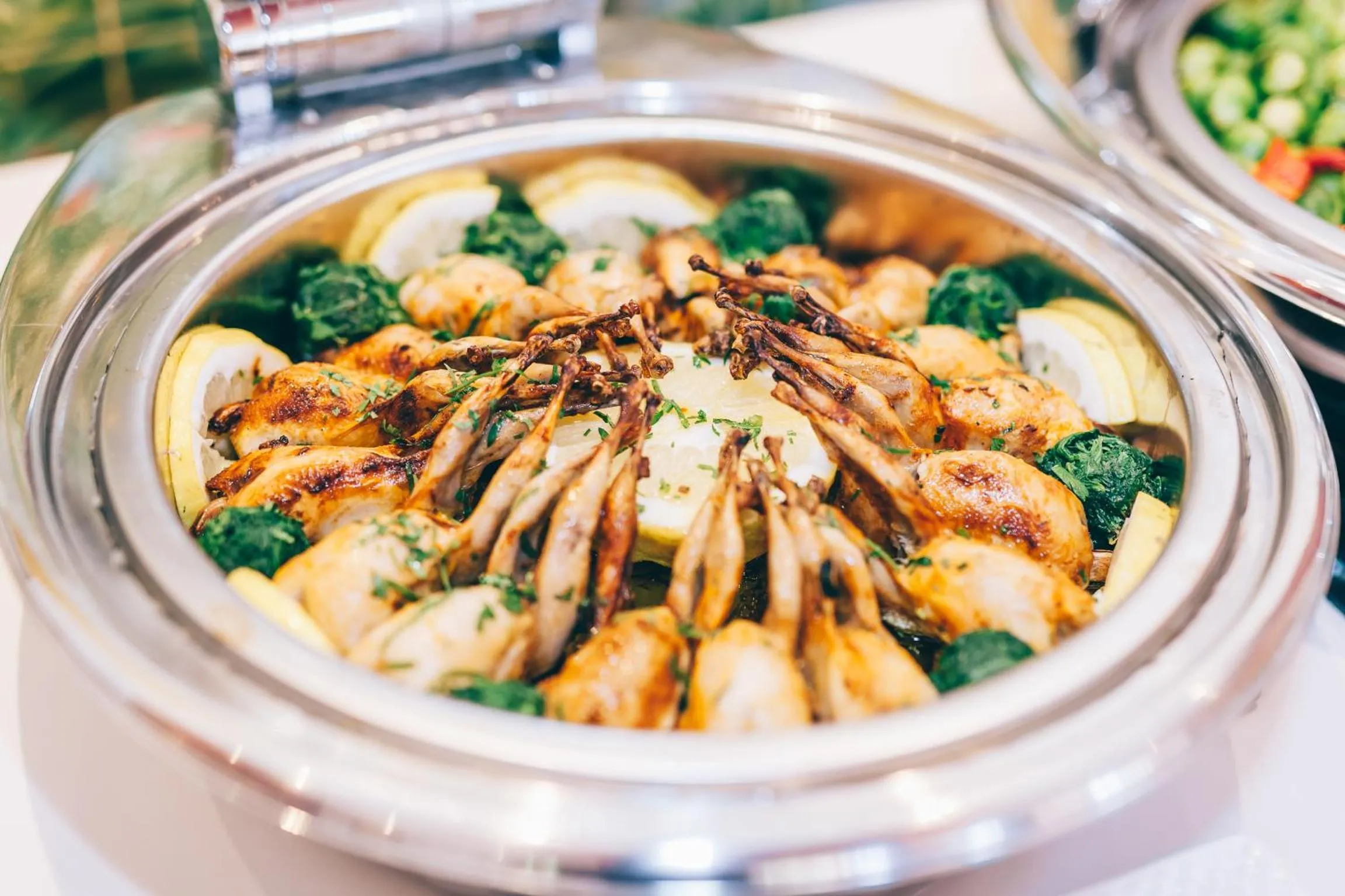 Restaurant/places to eat in Grand Muthu Forte Da Oura