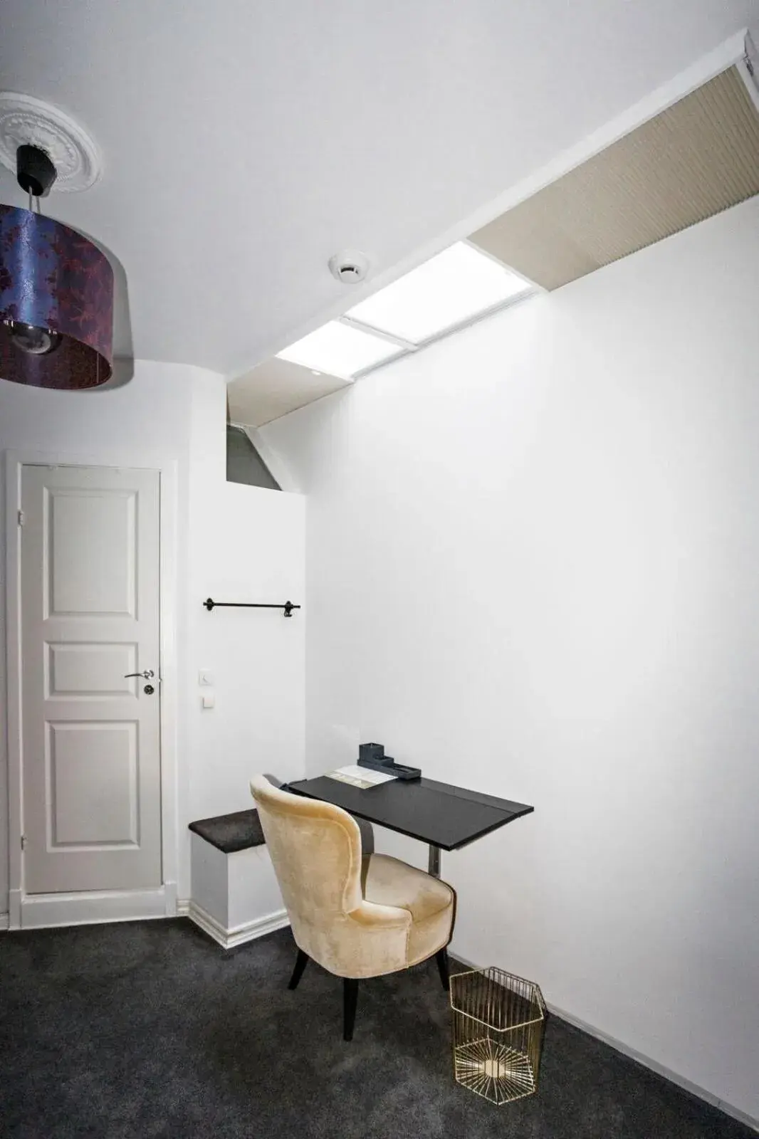 Single Room with Bathroom - single occupancy in Eight Rooms Single Room with Bathroom - single occupancy in Eight Rooms