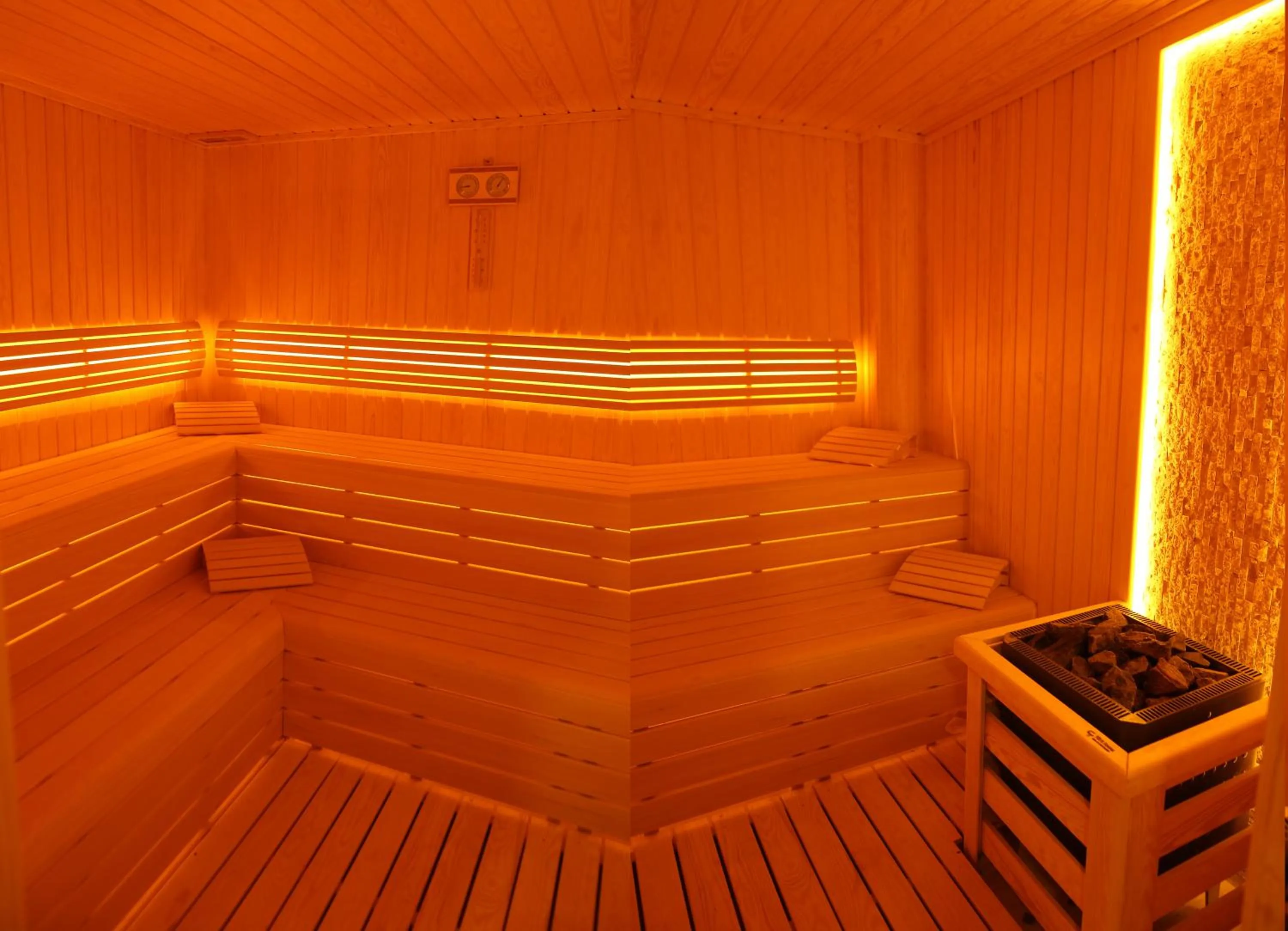 Sauna in Oytun Park Hotel