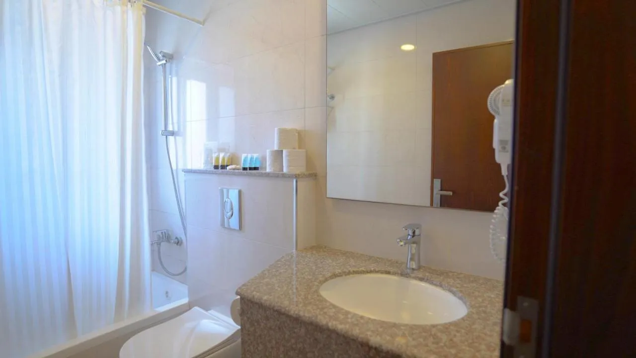 Shower in Gloria Hotel