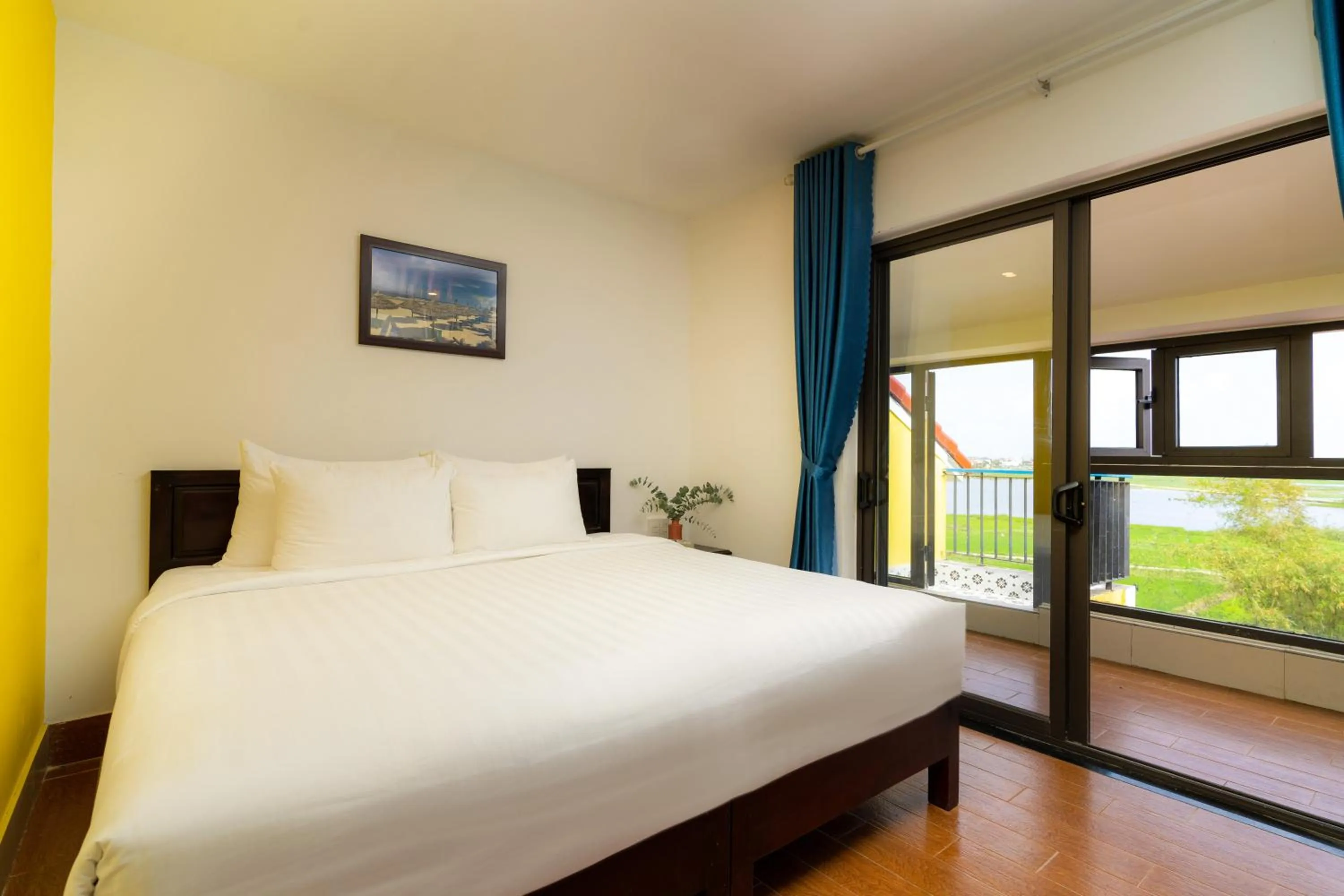 Bed in The Cuckoo's Nest Hostel and Bar managed by Hoianese