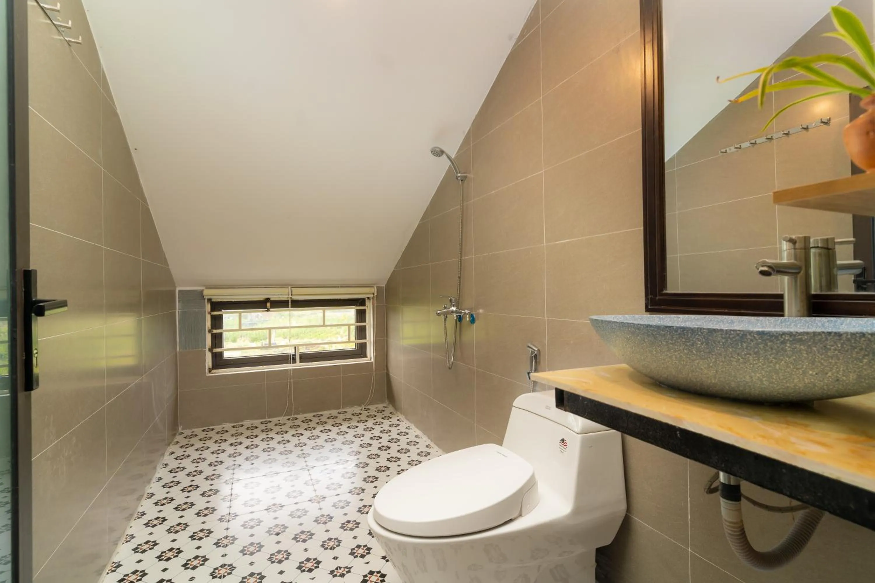 The Cuckoo's Nest Hostel and Bar managed by Hoianese