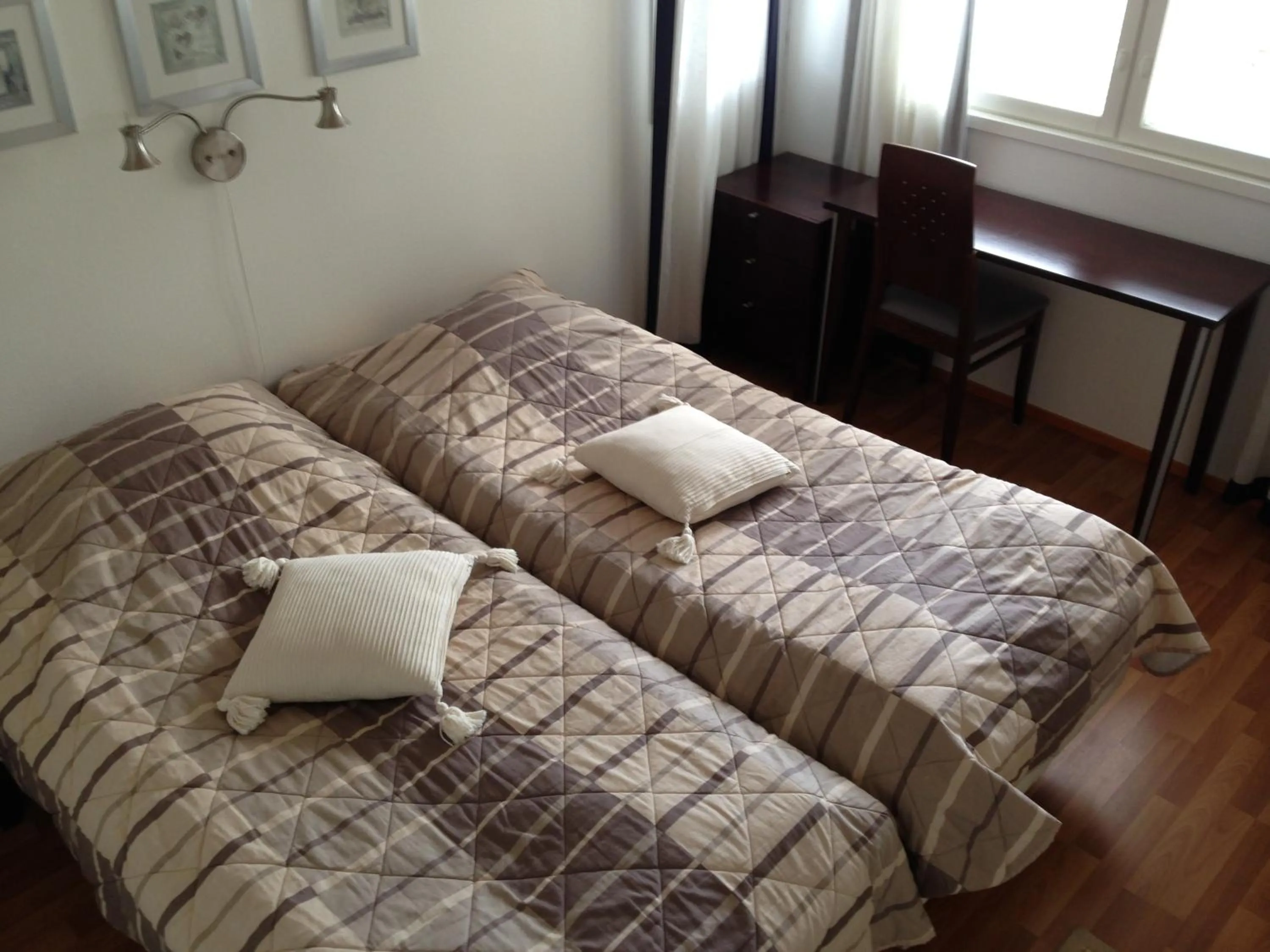 Bedroom, Bed in Huoneistohotelli Lumihovi