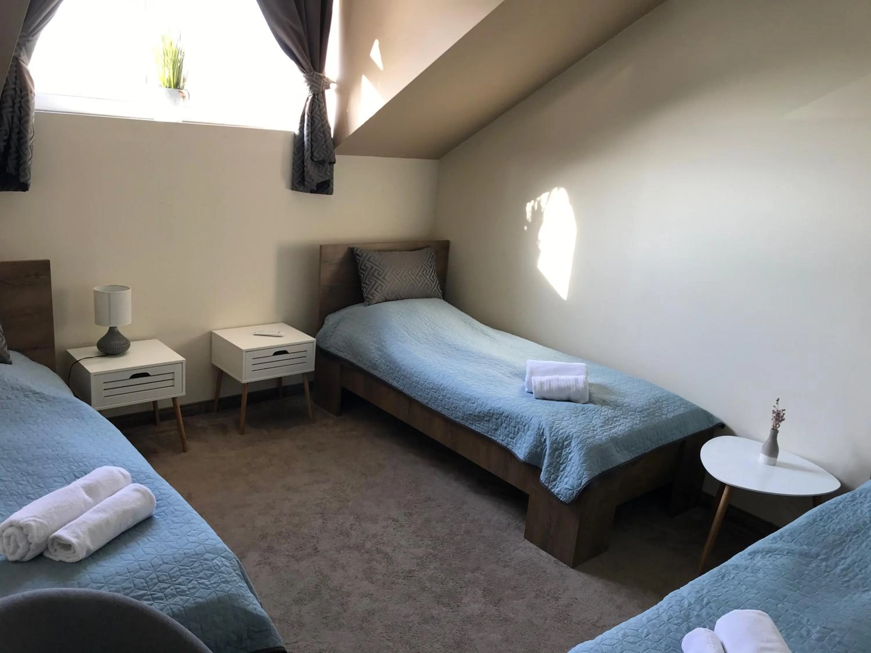 Bed in Sempre Étterem És Panzió