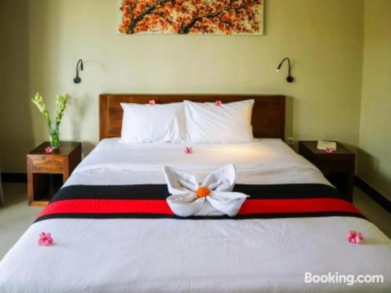 Bed in Puri Canggu Rooms 2