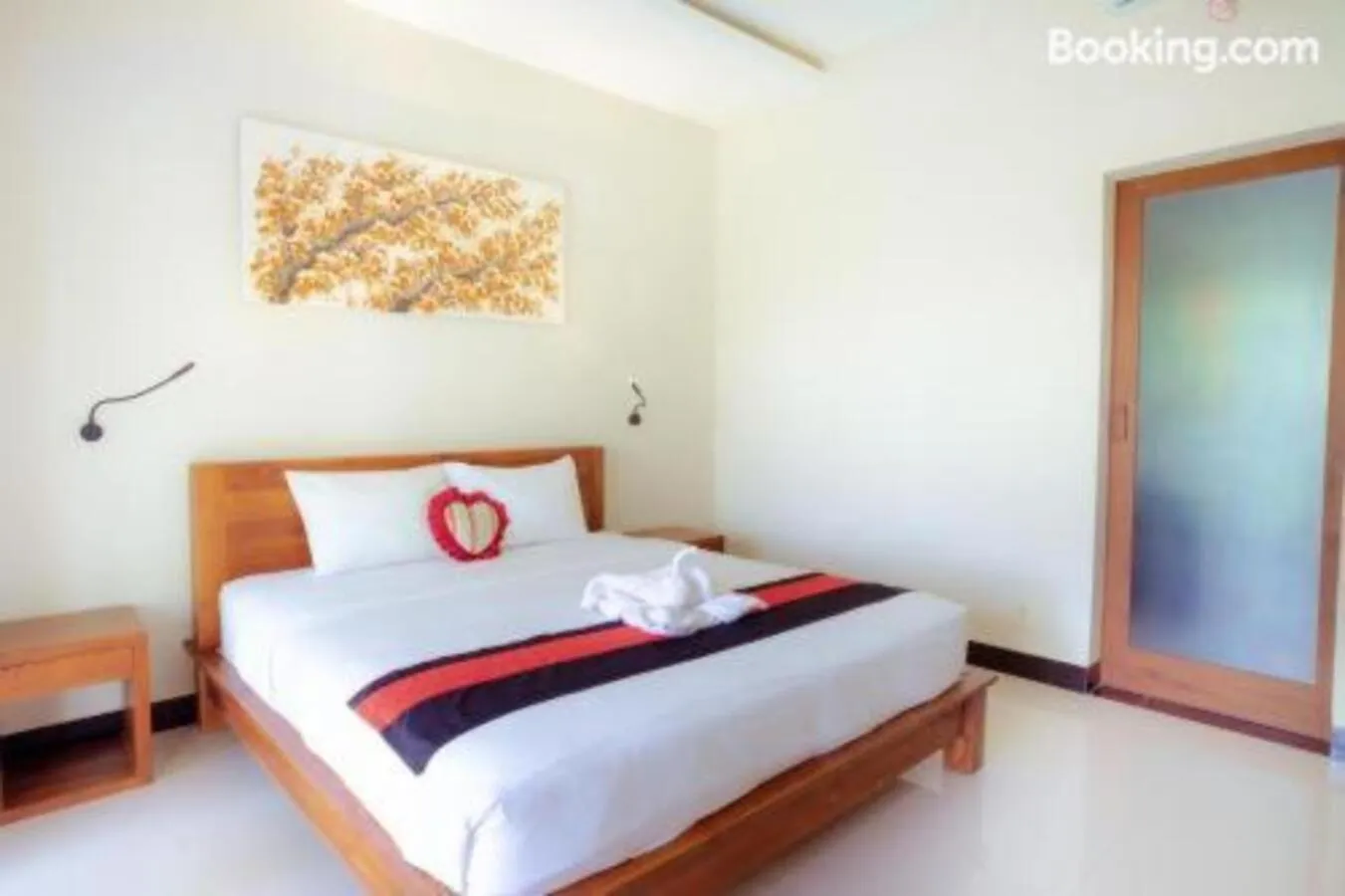 Bed in Puri Canggu Rooms 2