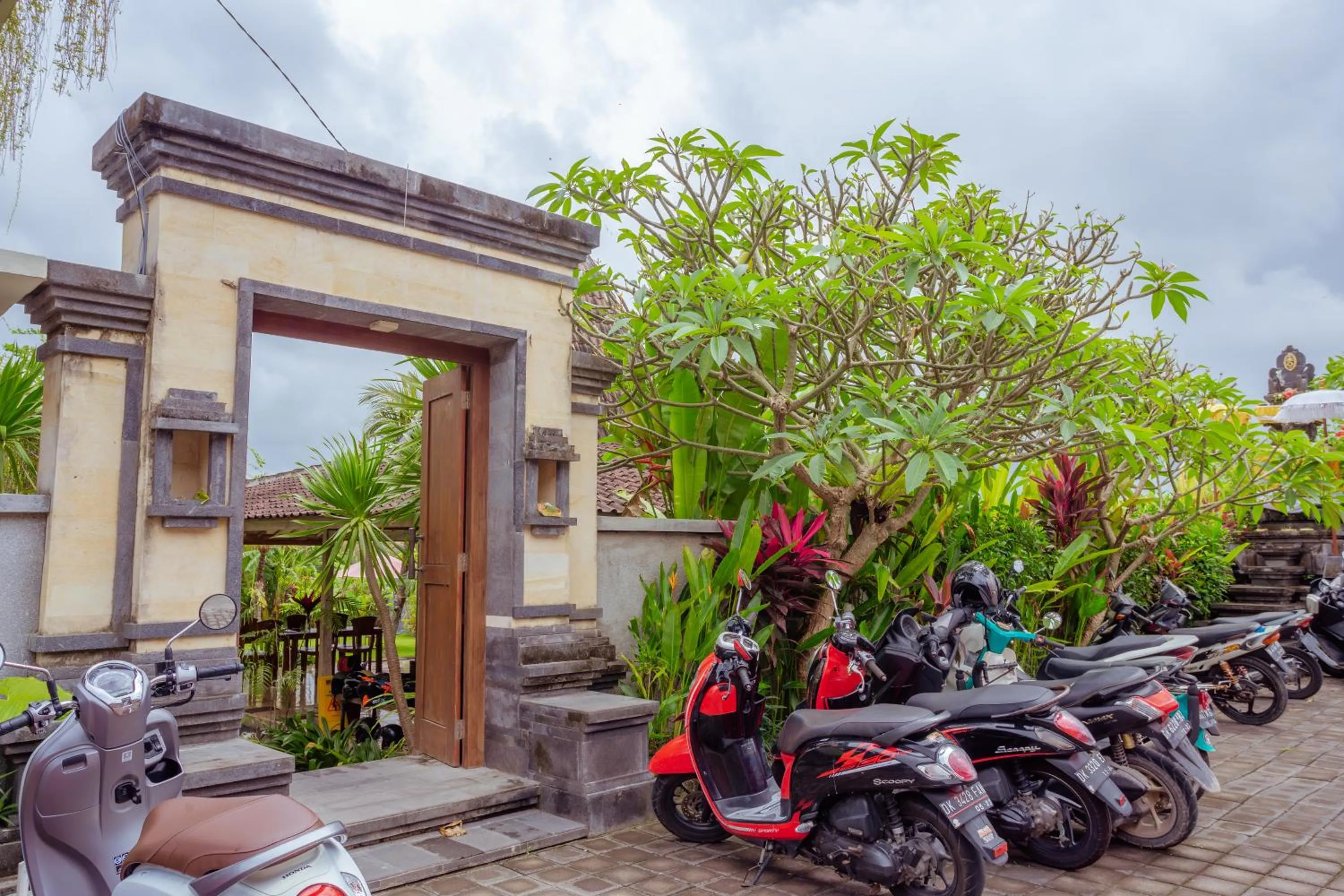 Parking in Puri Canggu Rooms 2