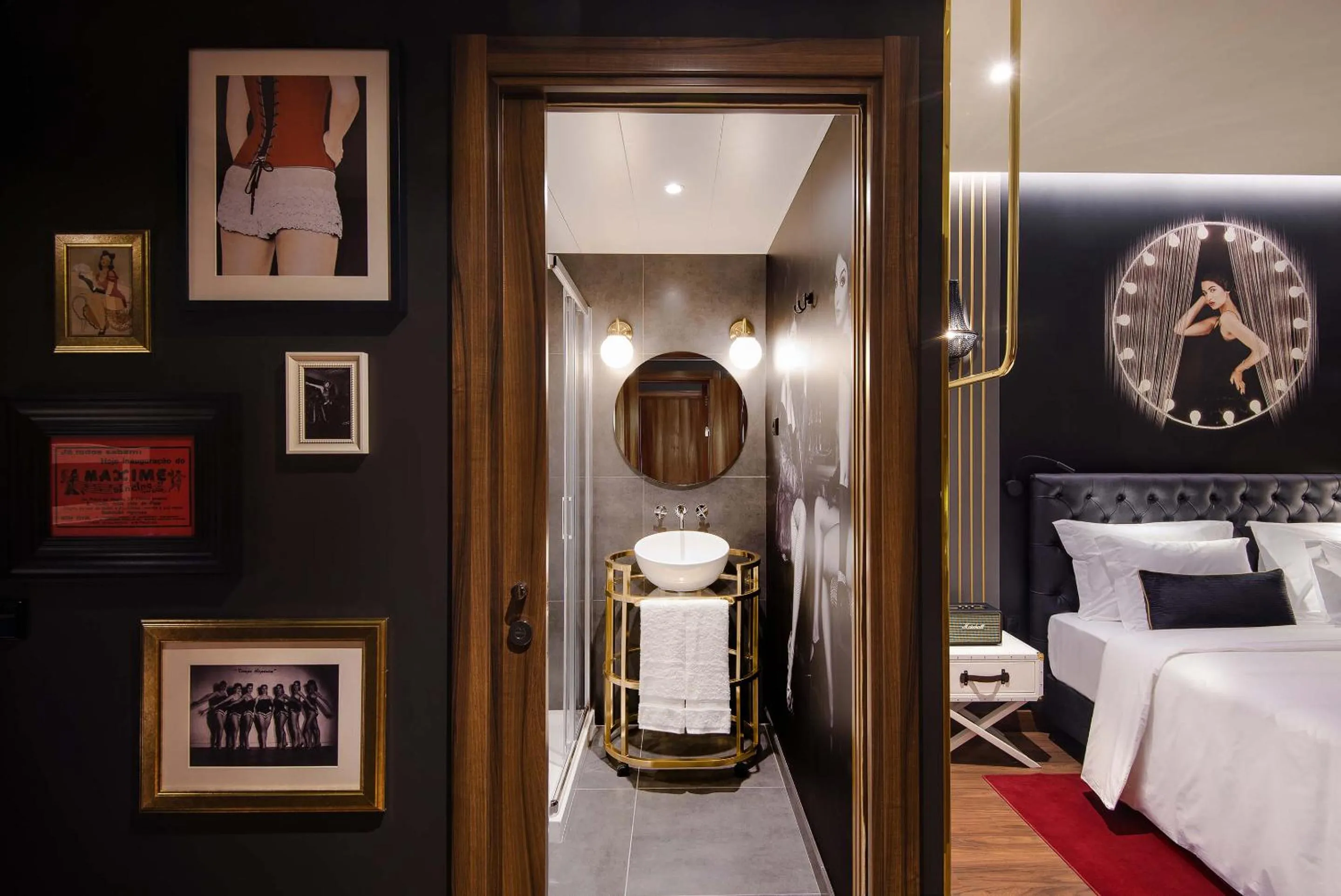 Bathroom, Bed in Maxime Boutique Hotel Avenida da Liberdade