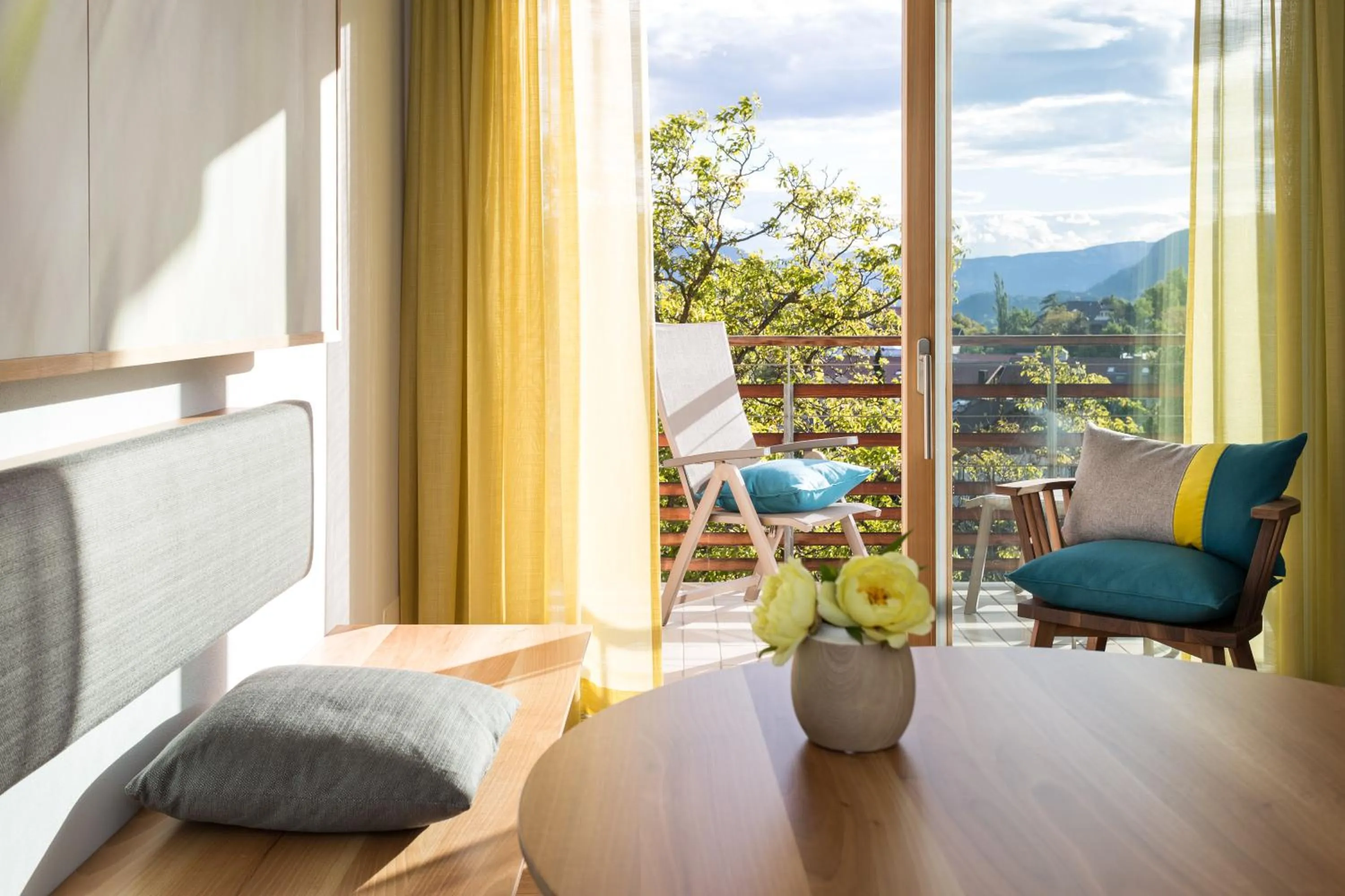 Property building in Hotel Heubad