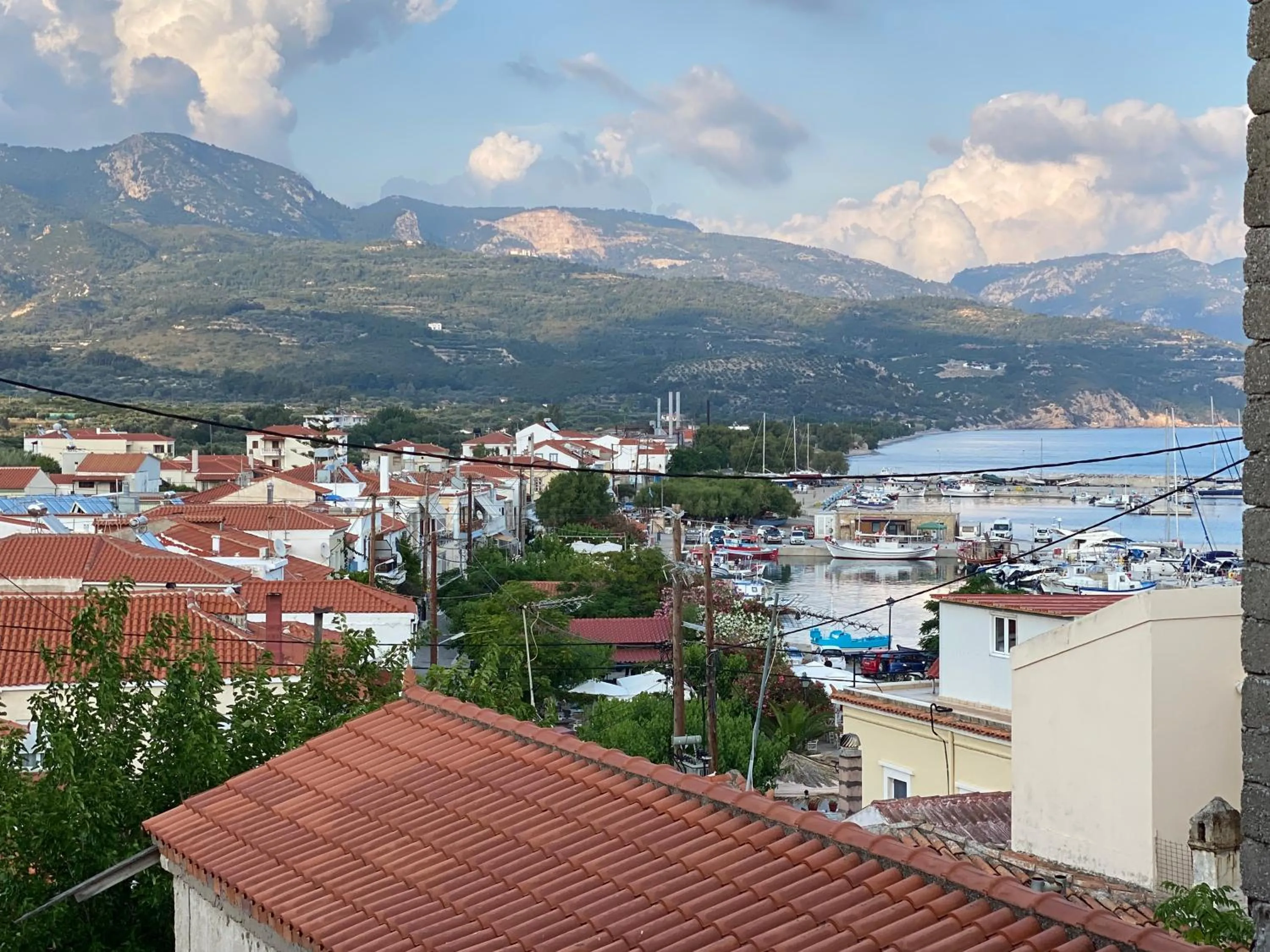 Neighbourhood in Pantheon Apartments & Studios