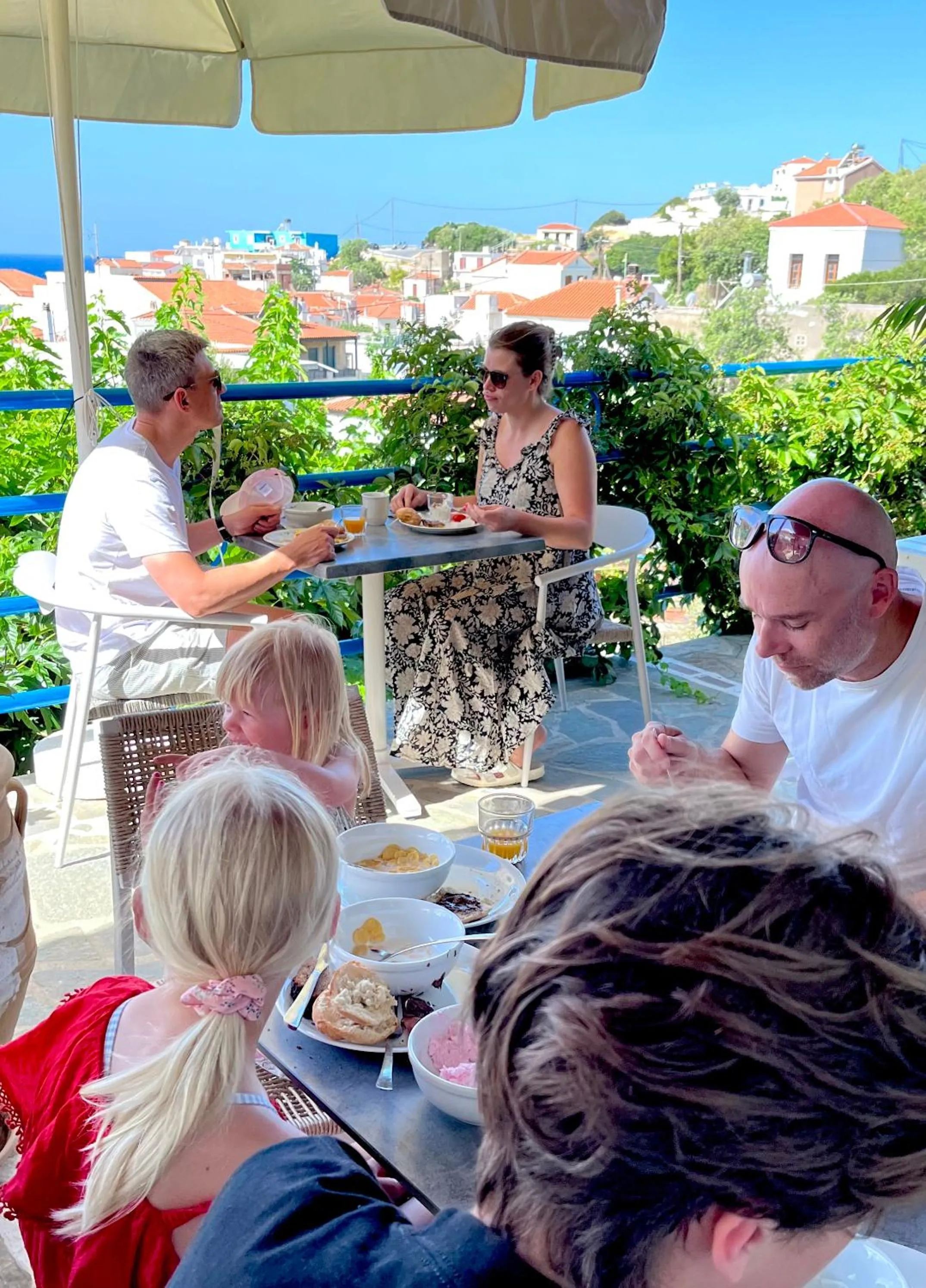 Breakfast in Pantheon Apartments & Studios