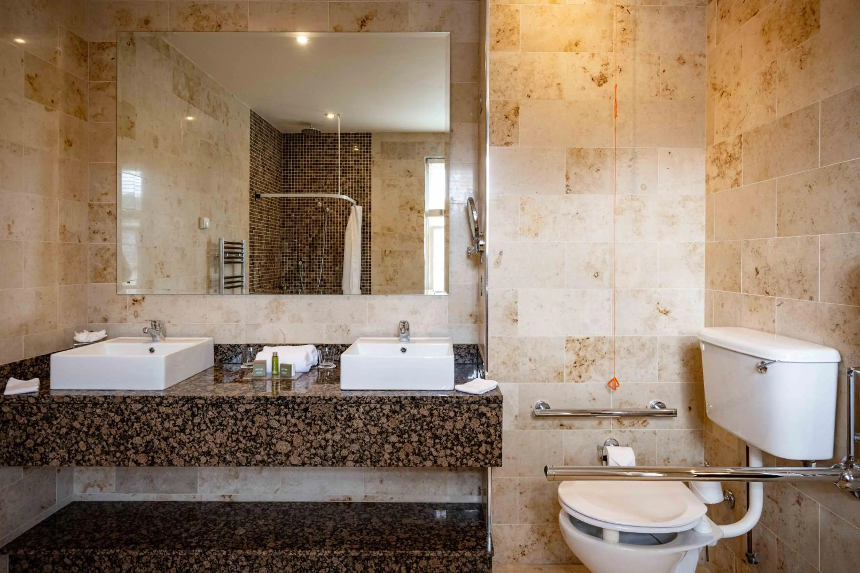 Shower in Lough Eske Castle