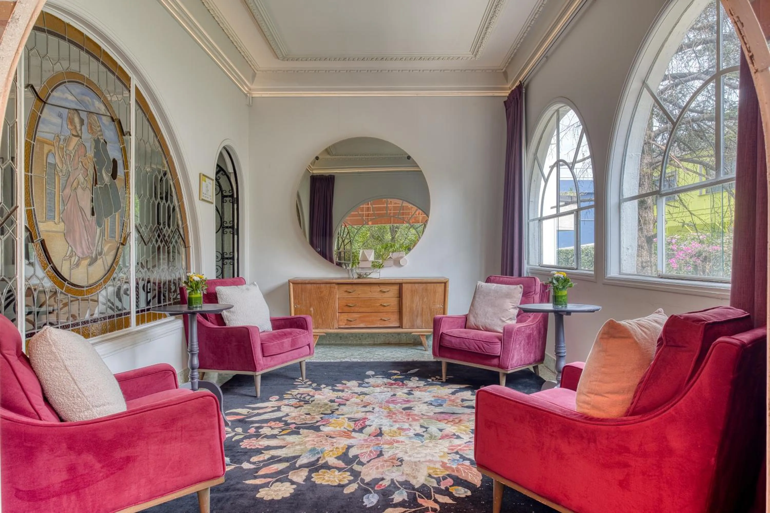 Pug Seal Polanco Anatole France