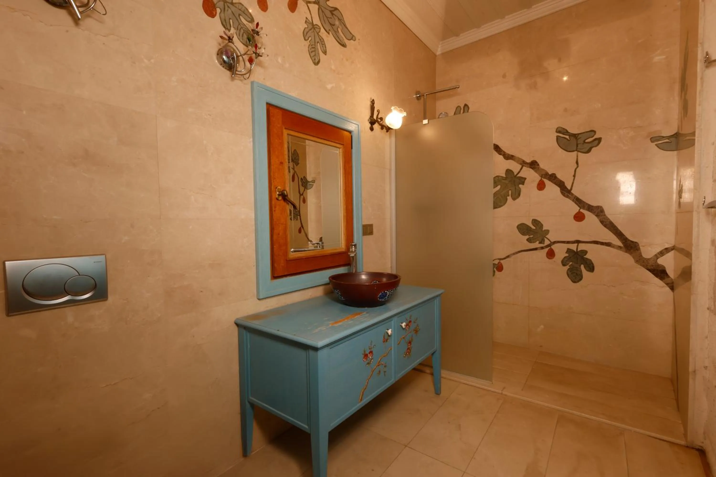 Bathroom in Anatelein Cave Hotel