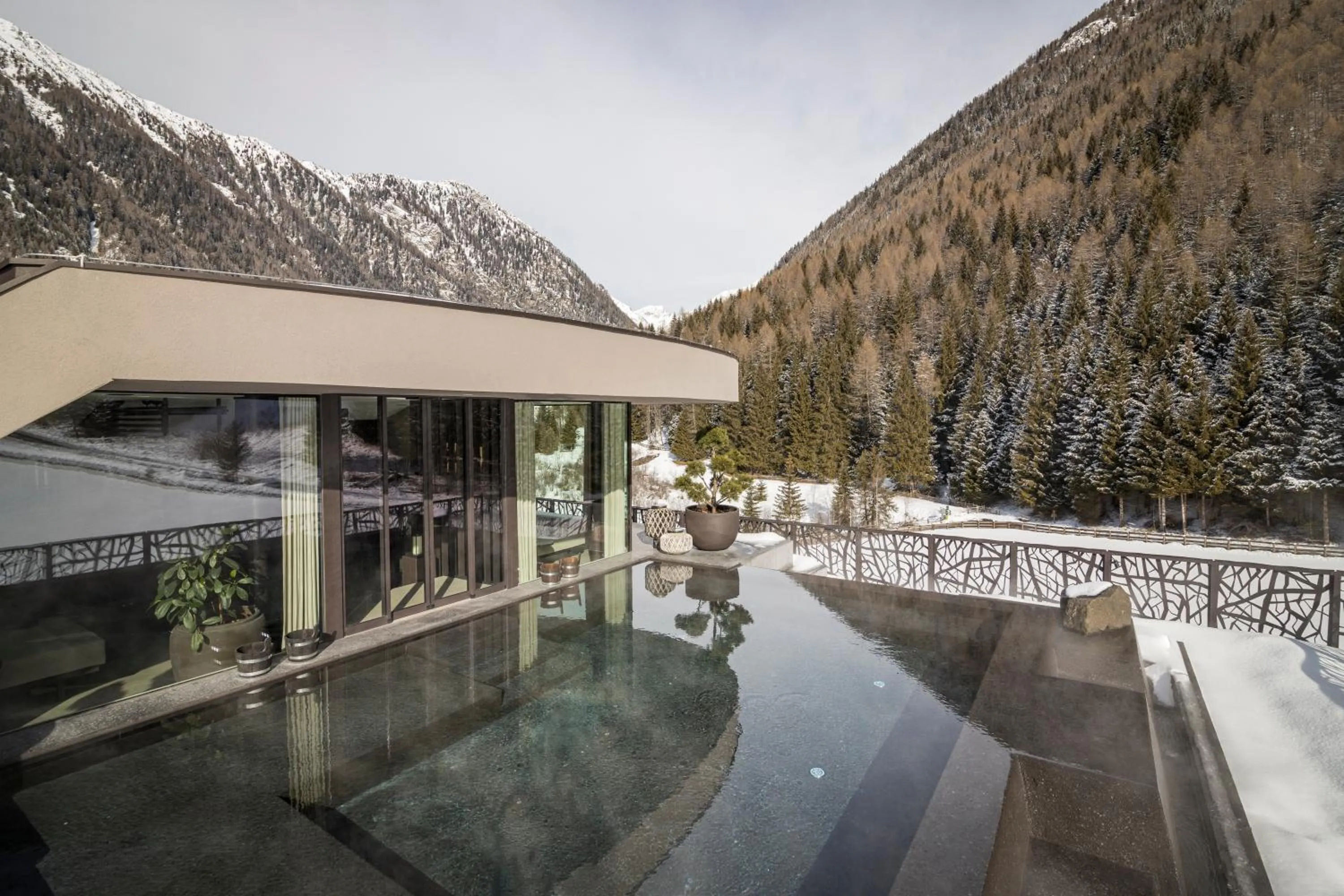 Swimming pool in SILENA, your soulful hotel - adults only