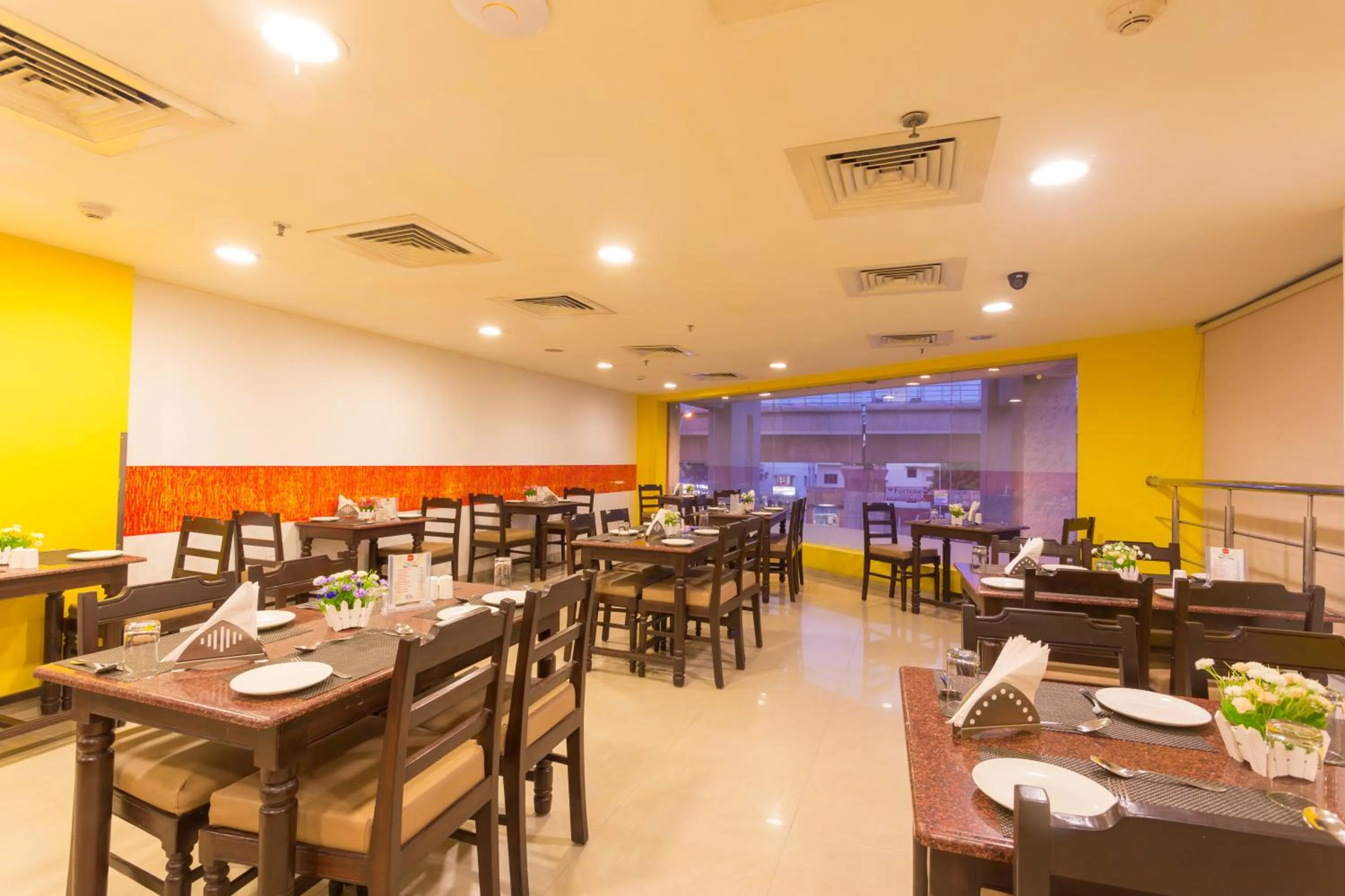 Restaurant/places to eat in Ginger Chennai - Vadapalani