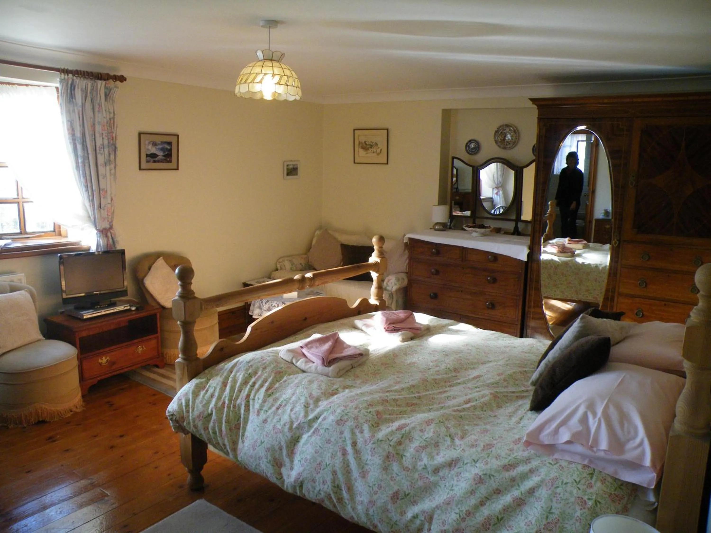 Decorative detail in Burton Farmhouse