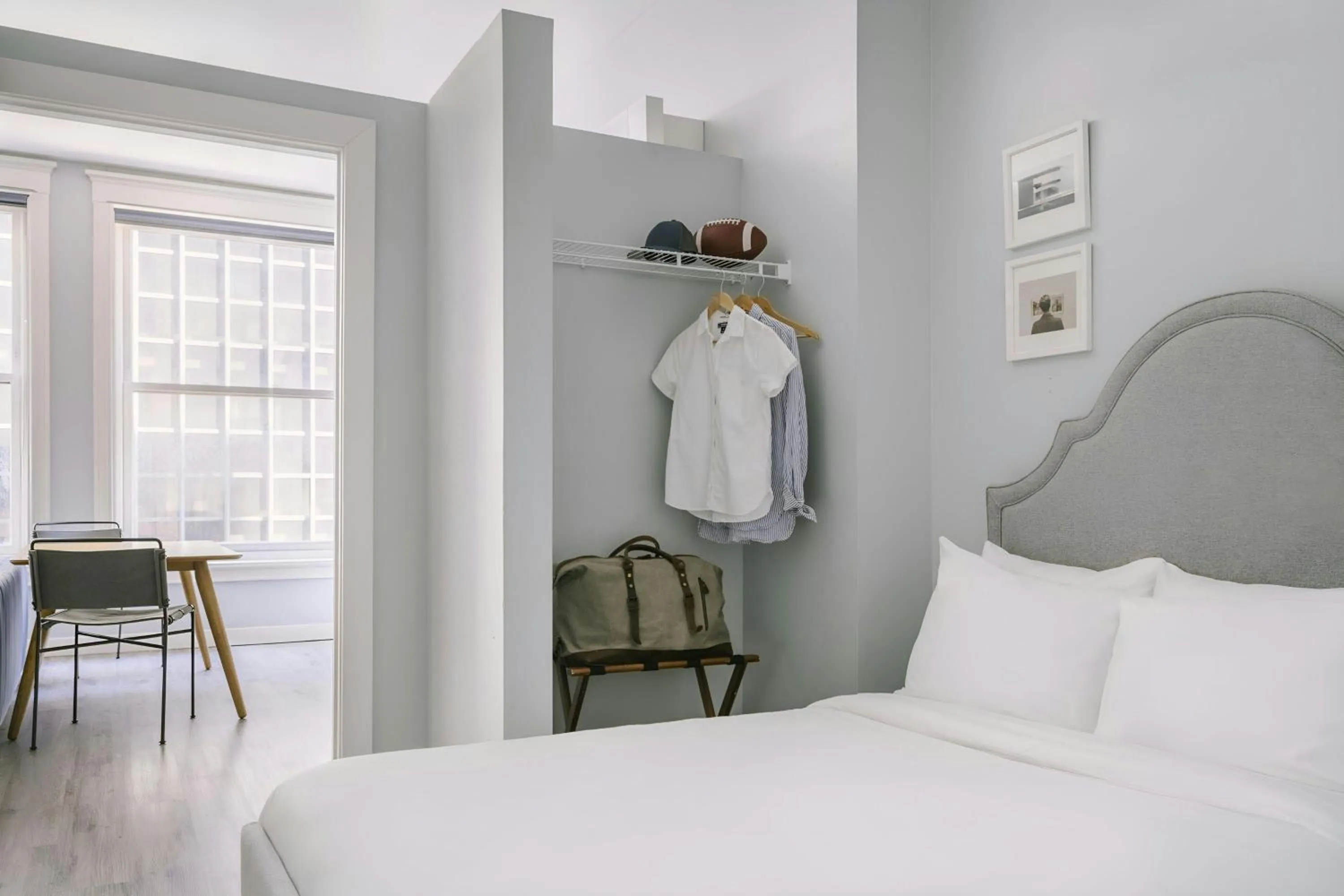 Bedroom, Bed in Sonder by Marriott Bonvoy The Plymouth Apartments Loop