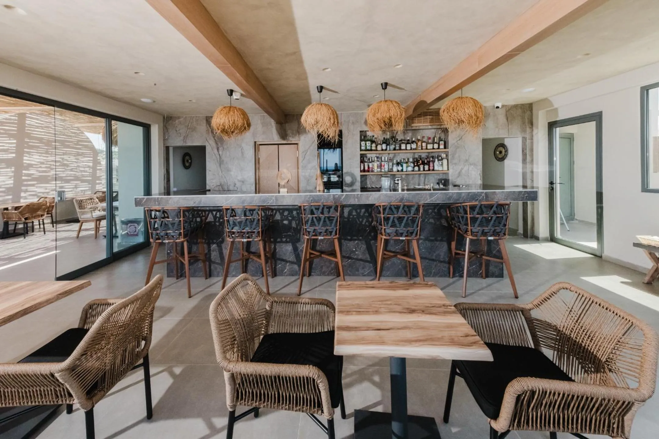 Restaurant/places to eat in Evexia Boutique Hotel & Spa