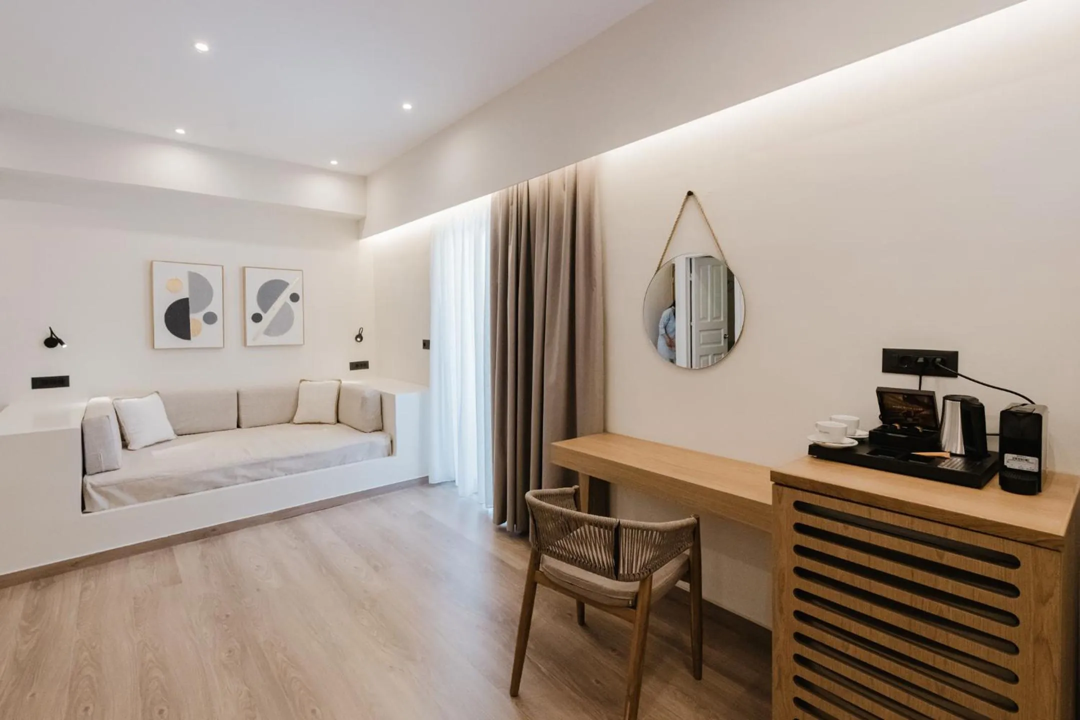 Coffee/tea facilities, Bed in Evexia Boutique Hotel & Spa