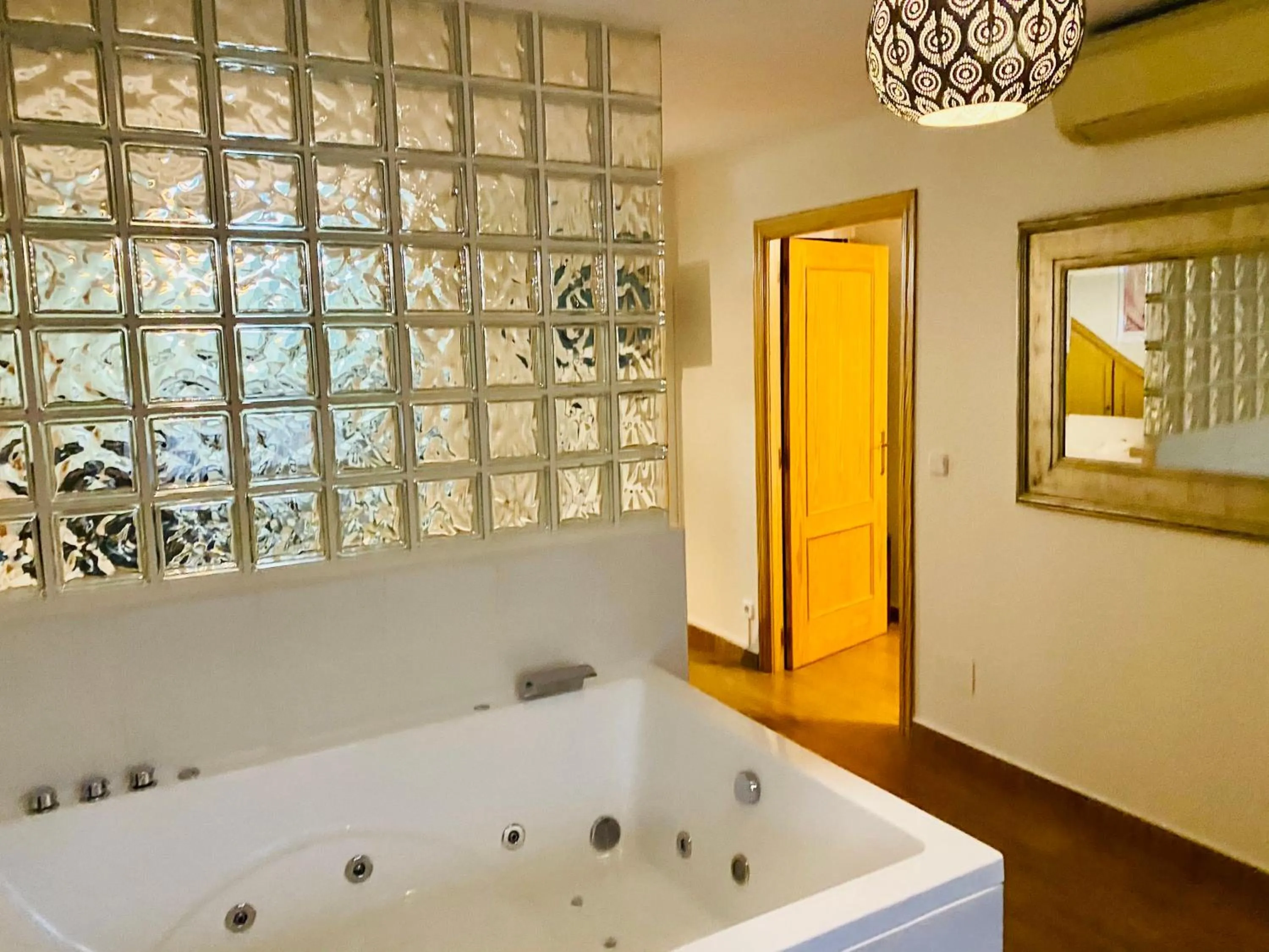 Massage in Chinchon Spa