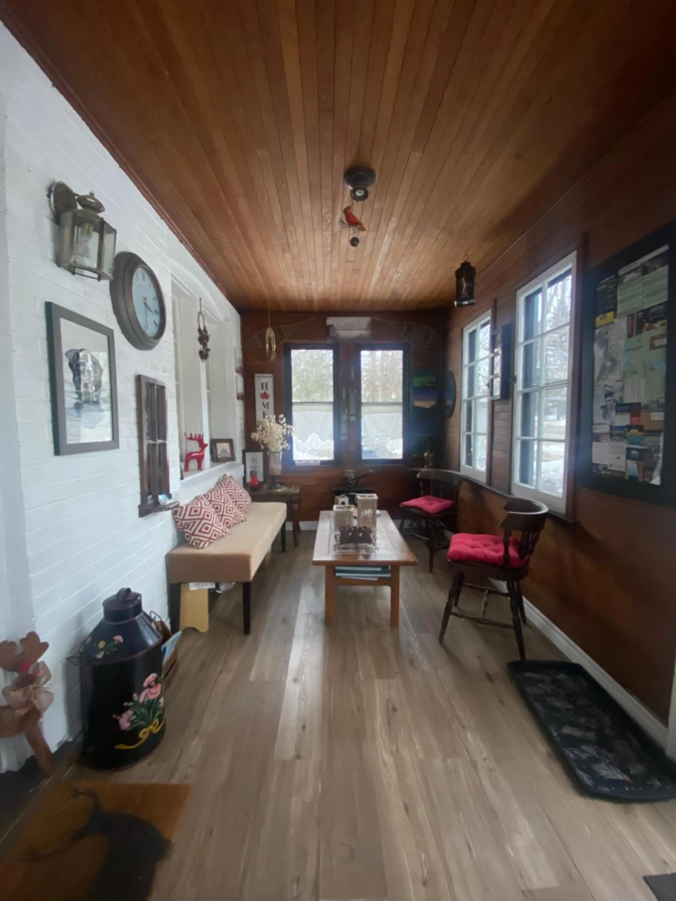 Photo of the whole room, Bed in Blue Spruce Bed and Breakfast Muskoka