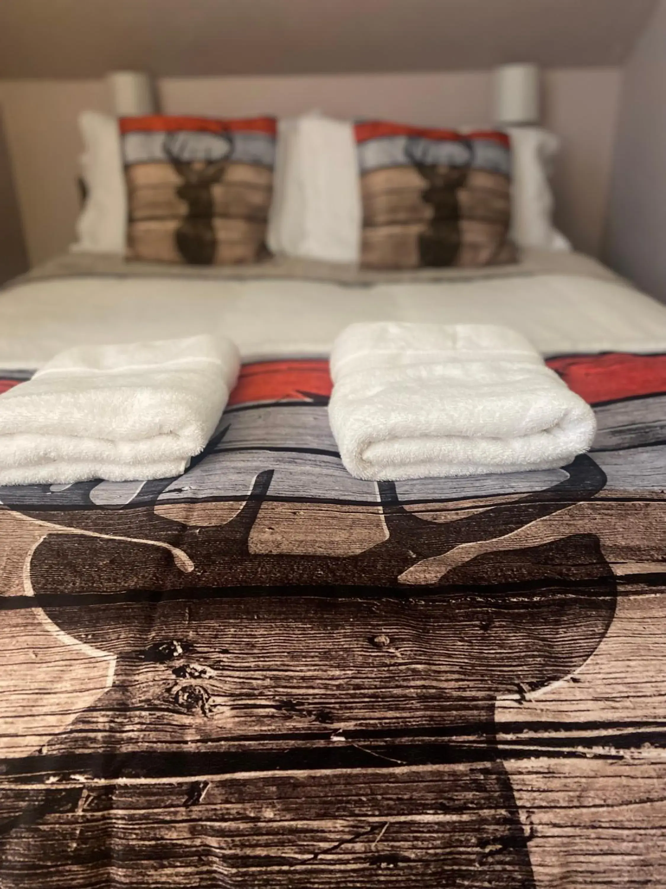 Double Room with Private Bathroom in Blue Spruce Bed and Breakfast Muskoka Double Room with Private Bathroom in Blue Spruce Bed and Breakfast Muskoka