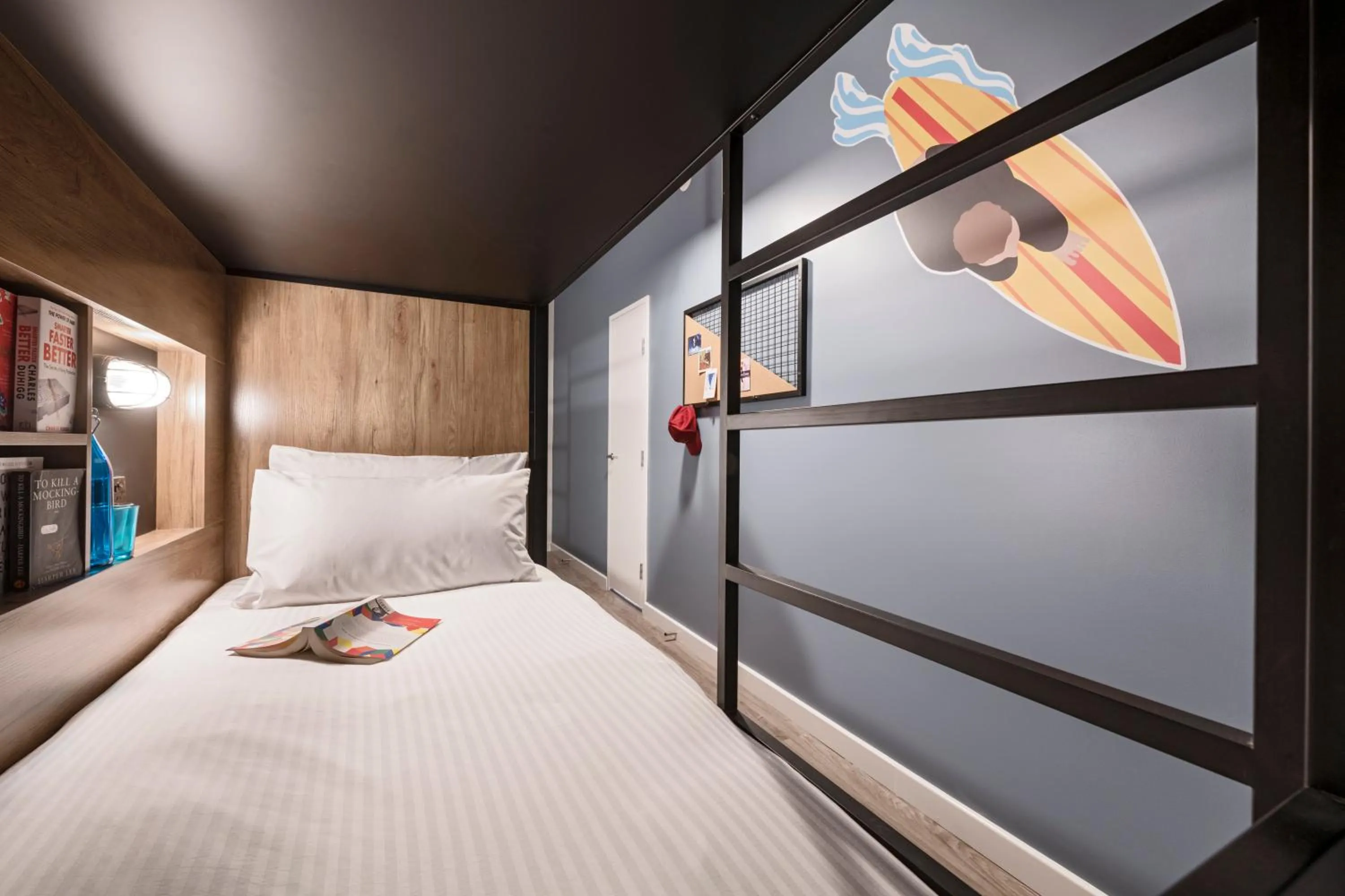 Bedroom, Bed in Hostel G Perth