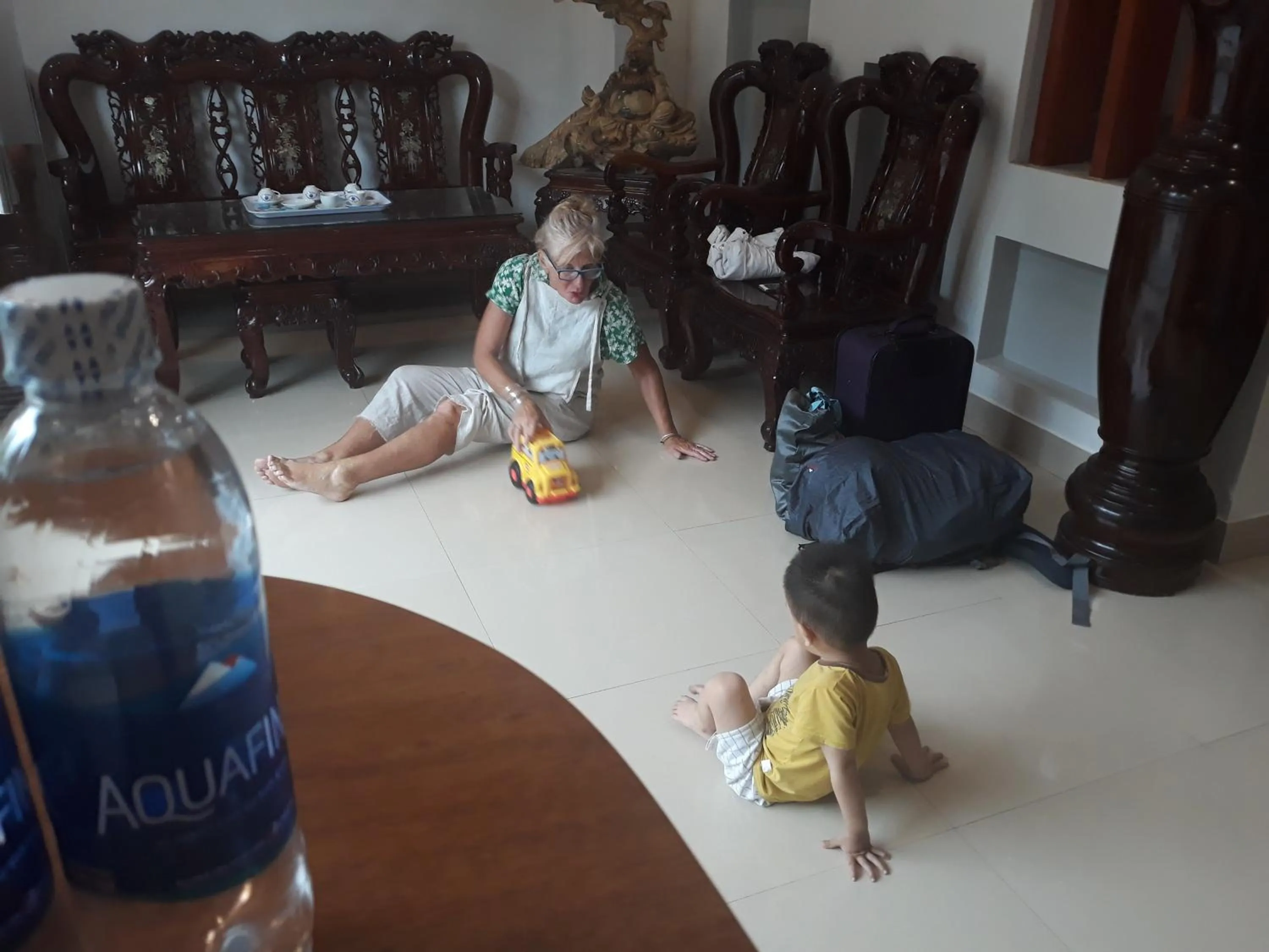 group of guests in CANH DUONG MOTEL