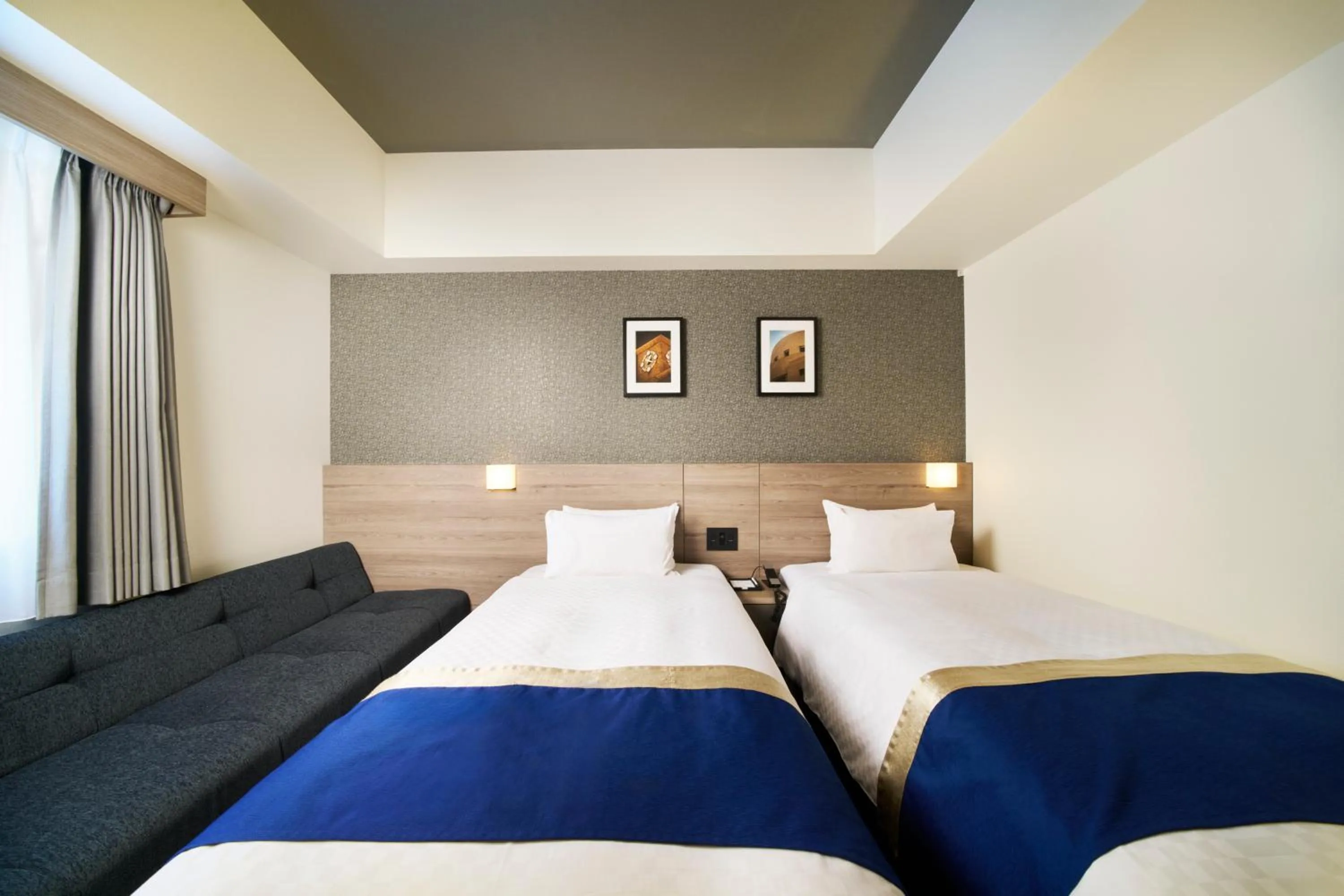 Bed in Best Western Plus Hotel Fino Osaka Kitahama