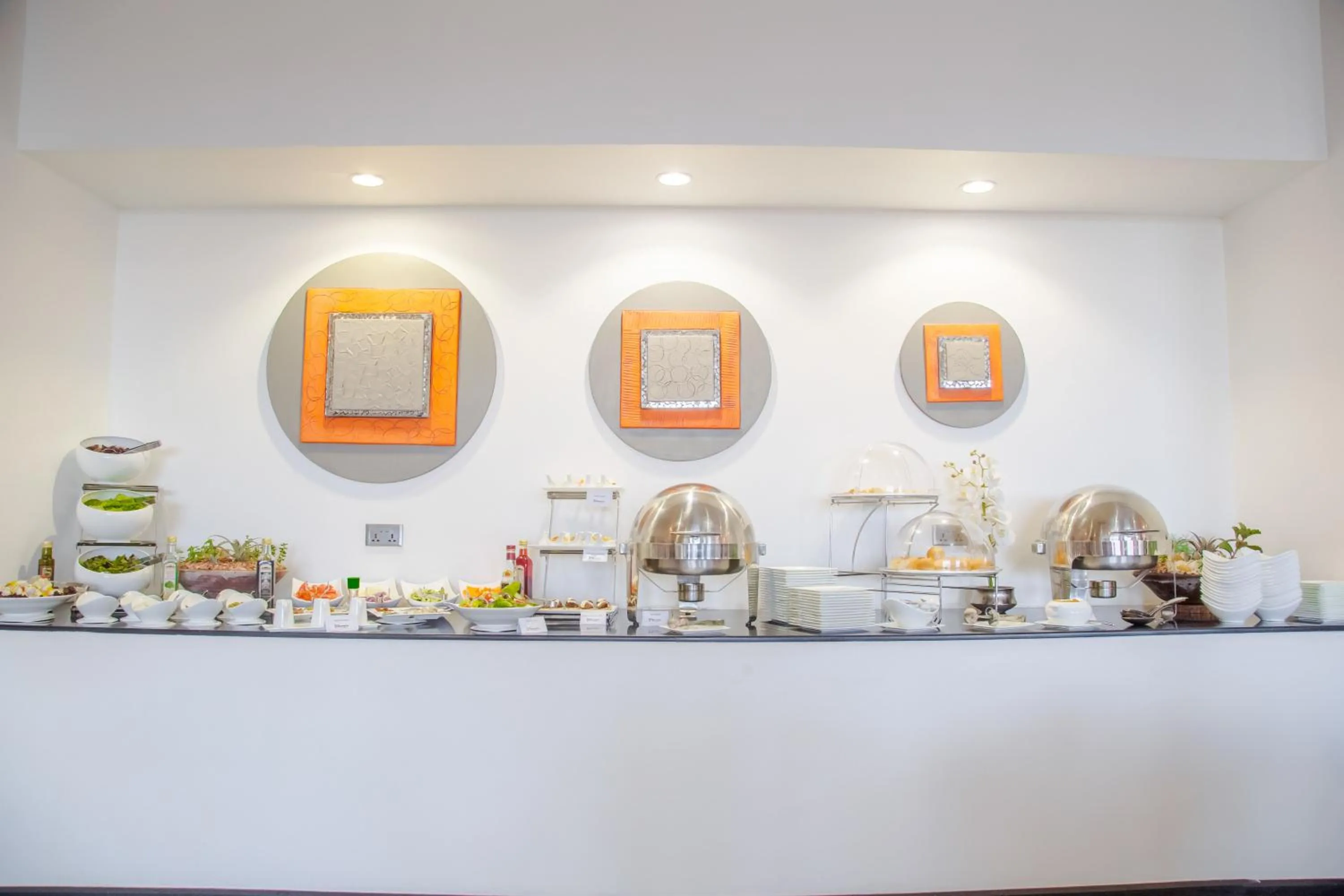 Restaurant/places to eat in Amaryllis Hotel Blantyre