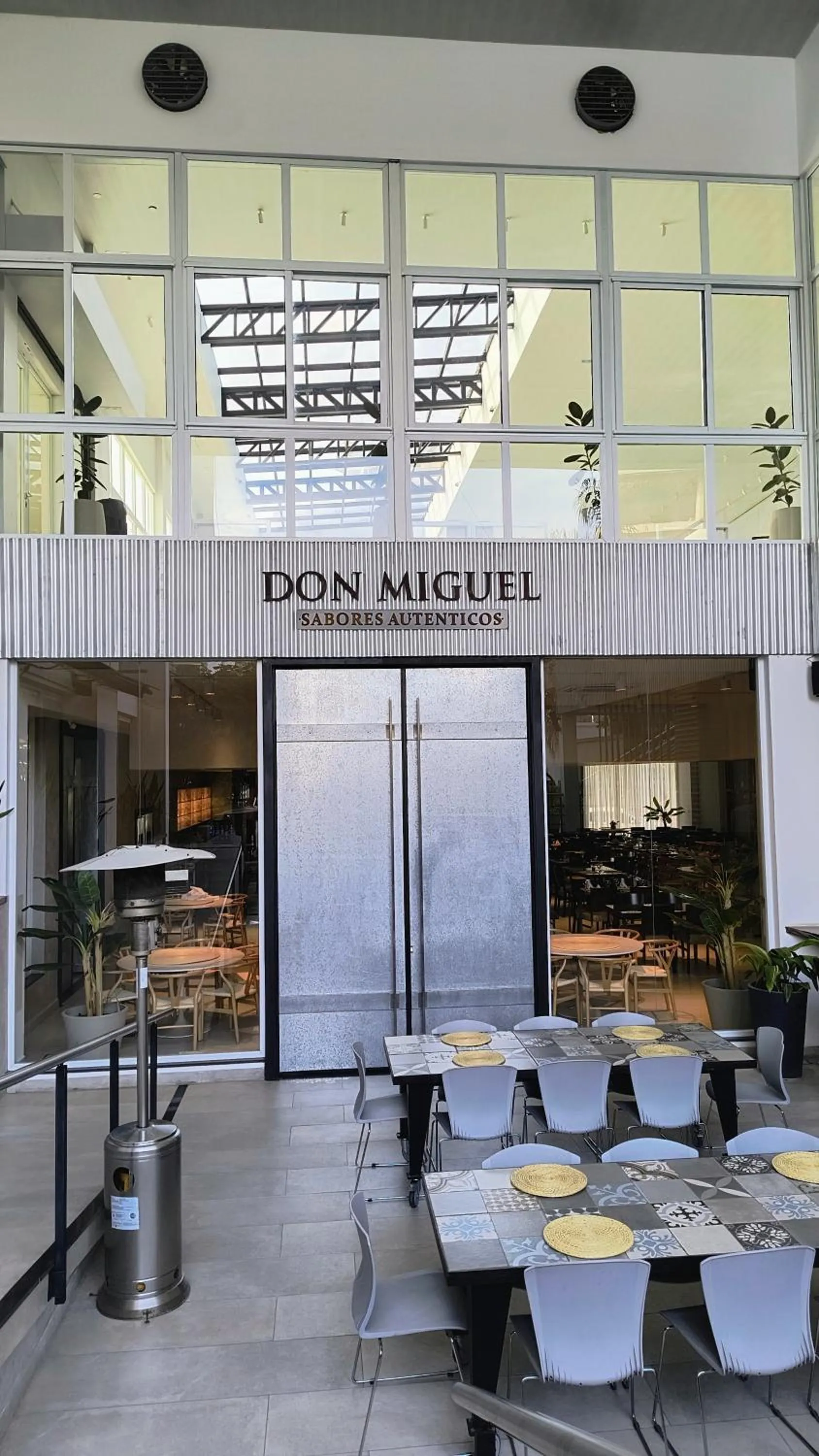 Patio in HDA Hotel & Spa