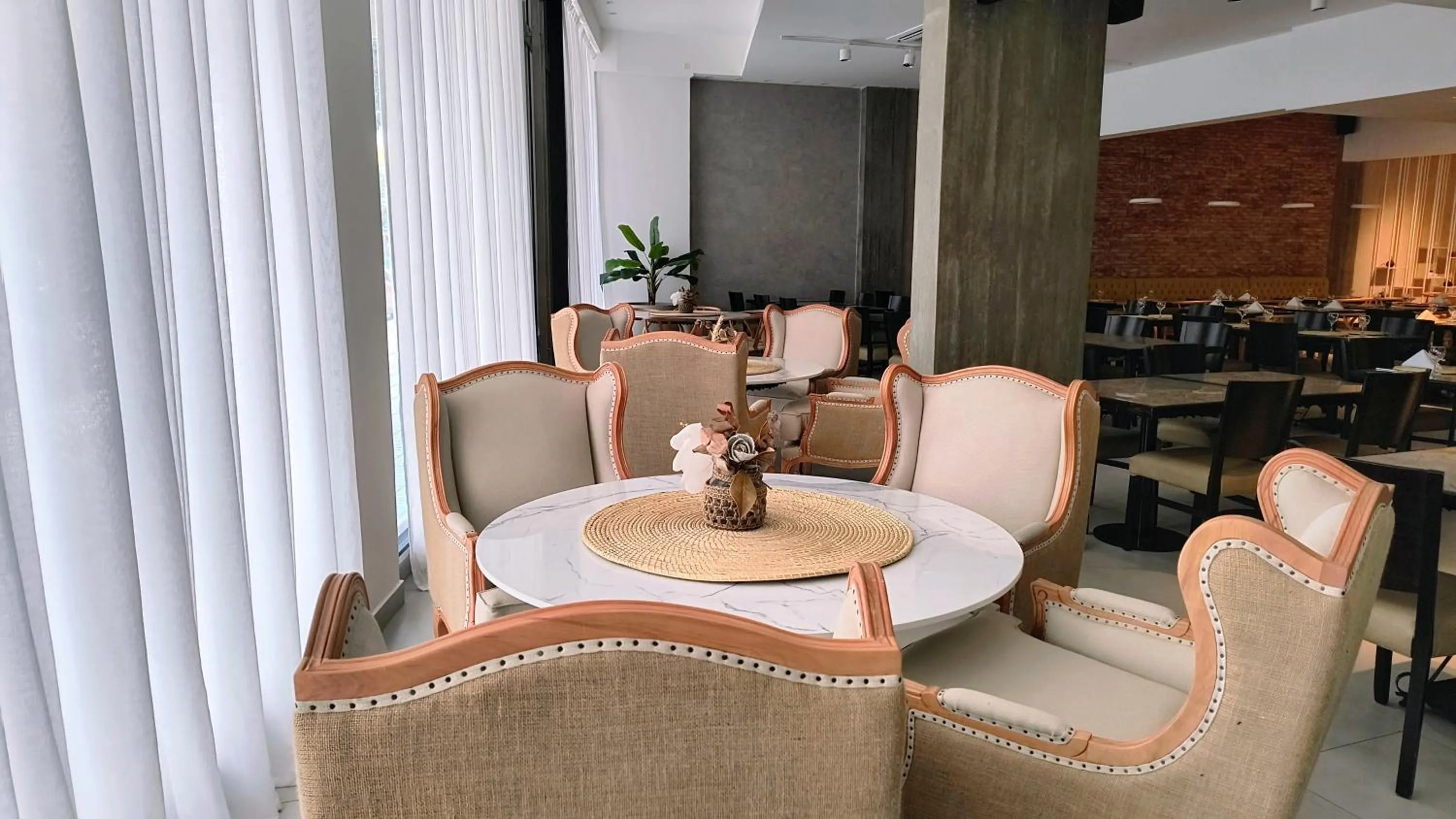 Restaurant/places to eat in HDA Hotel & Spa